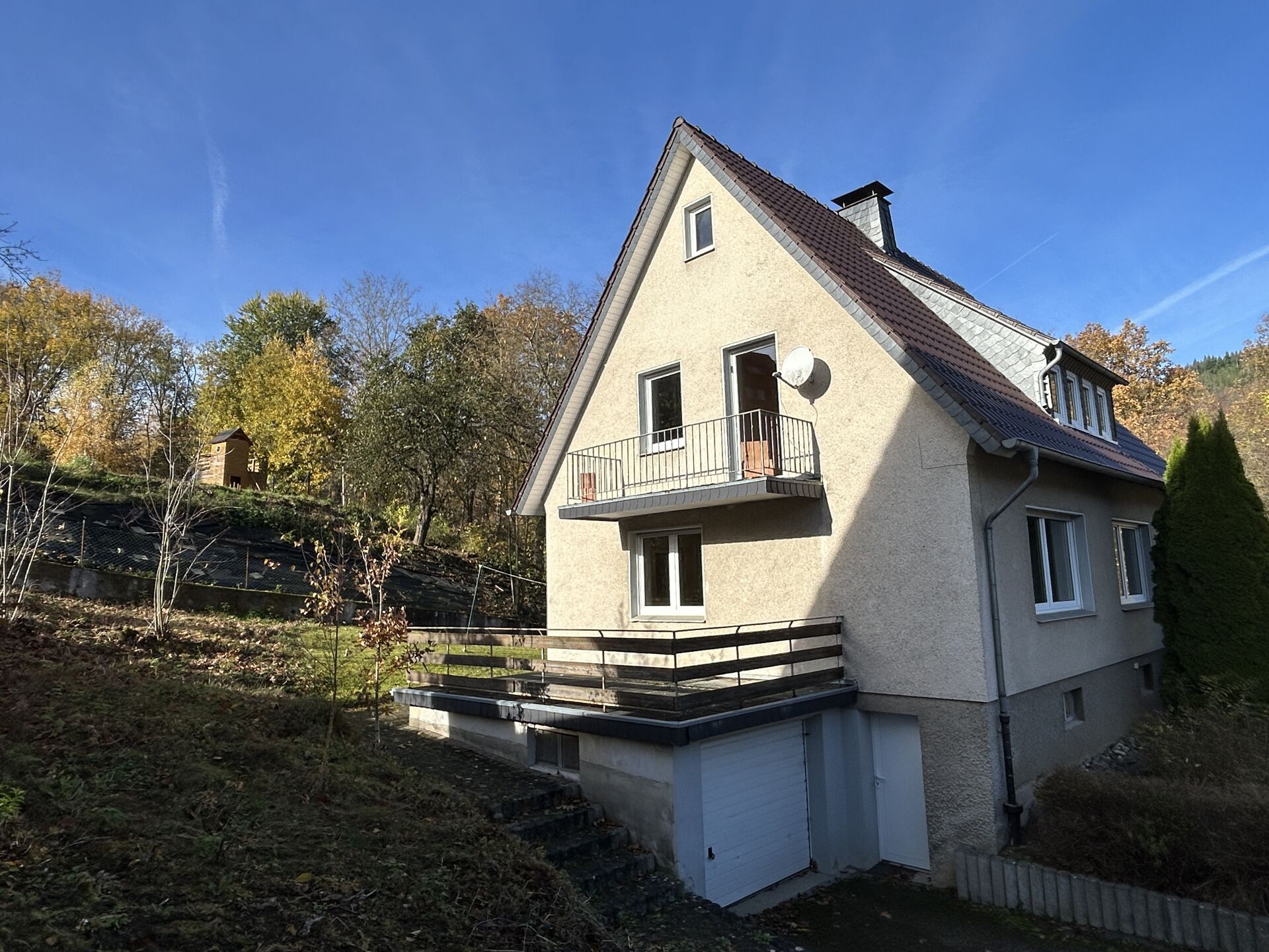 Immobilienangebot - Marsberg - Alle - Charmantes Einfamilienhaus am ruhigen Ortsrand von Marsberg - ideal für Renovierungsfreunde
