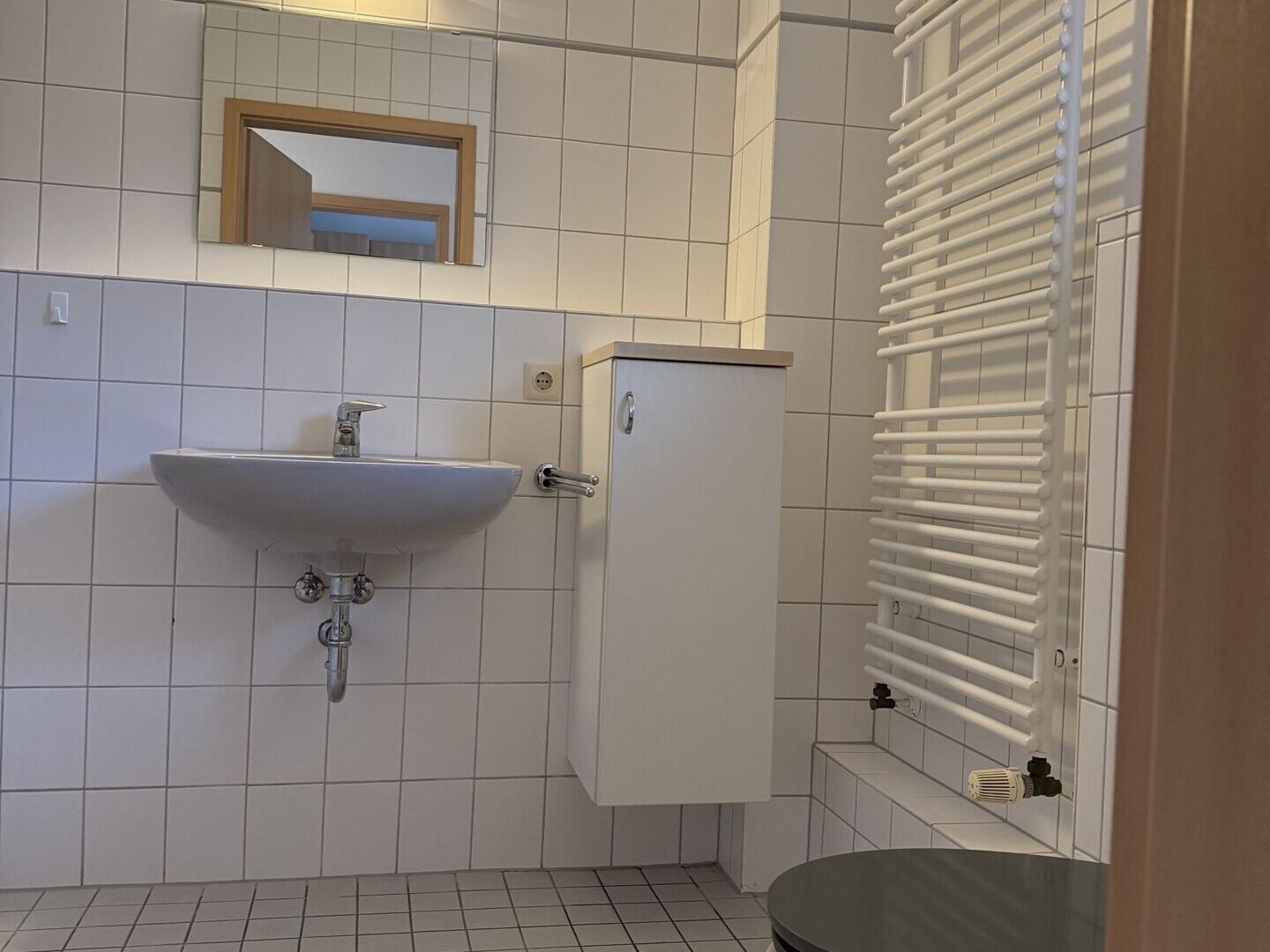 Immobilienangebot - Steinheim - Alle - 2 ZKBB-Wohnung mit Aufzug und 2 Garagen !!