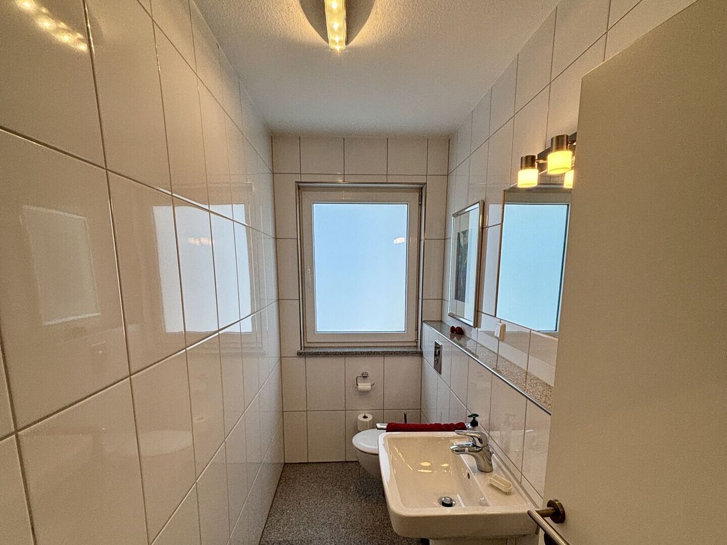 Immobilienangebot - Paderborn - Alle - Exklusive und einmalige Gelegenheit!
Maisonettewohnung in der Paderborner Südstadt!
