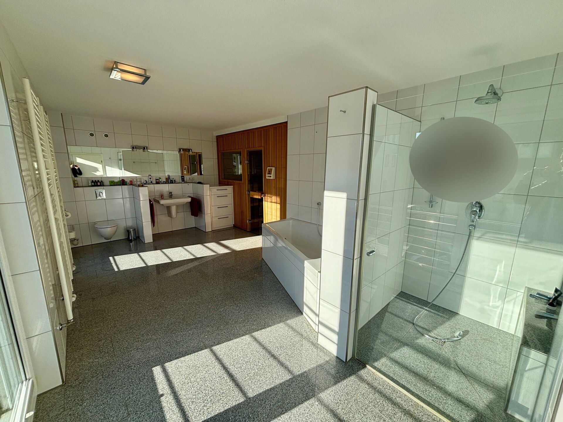 Immobilienangebot - Paderborn - Alle - Exklusive und einmalige Gelegenheit!
Maisonettewohnung in der Paderborner Südstadt!