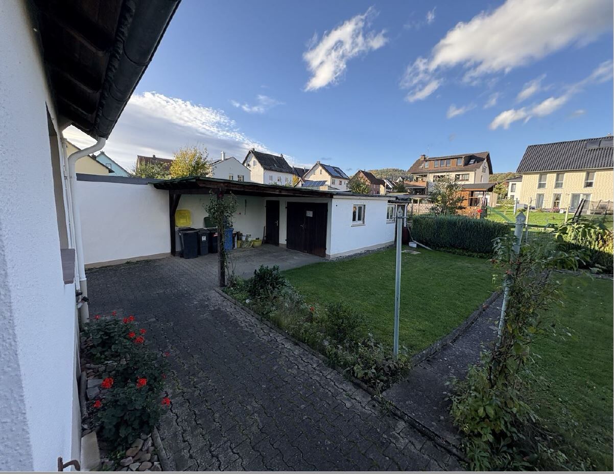 Immobilienangebot - Höxter / Ottbergen - Alle - Doppelhaushälfte in ruhiger Lage