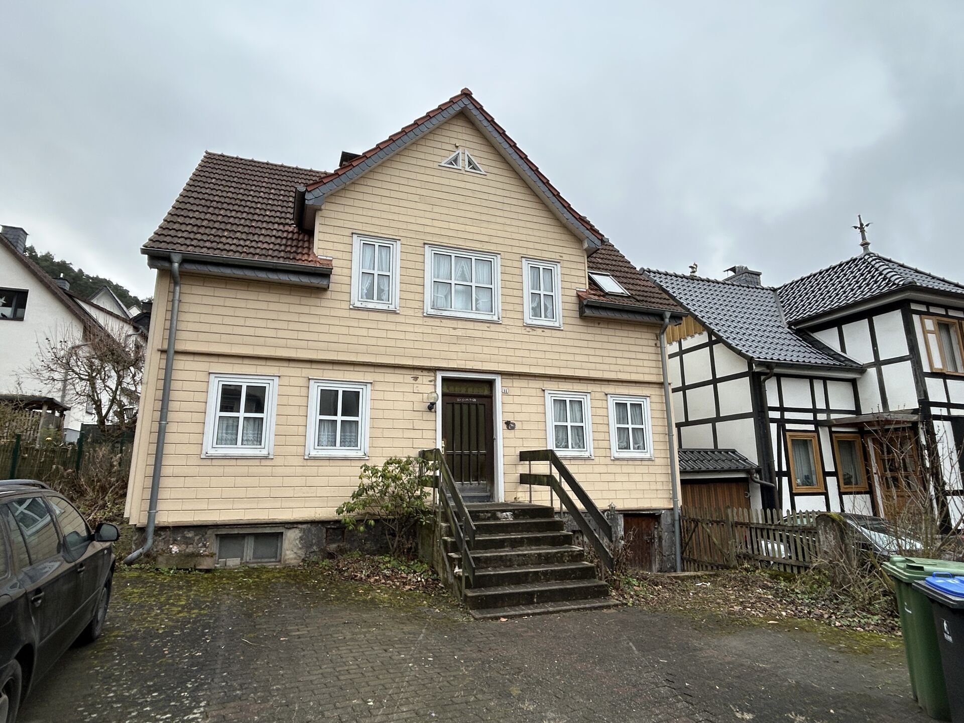 Immobilienangebot - Marsberg - Alle - Einfamilienhaus mit Potenzial in Marsberg – Gestalten Sie Ihr Traumzuhause