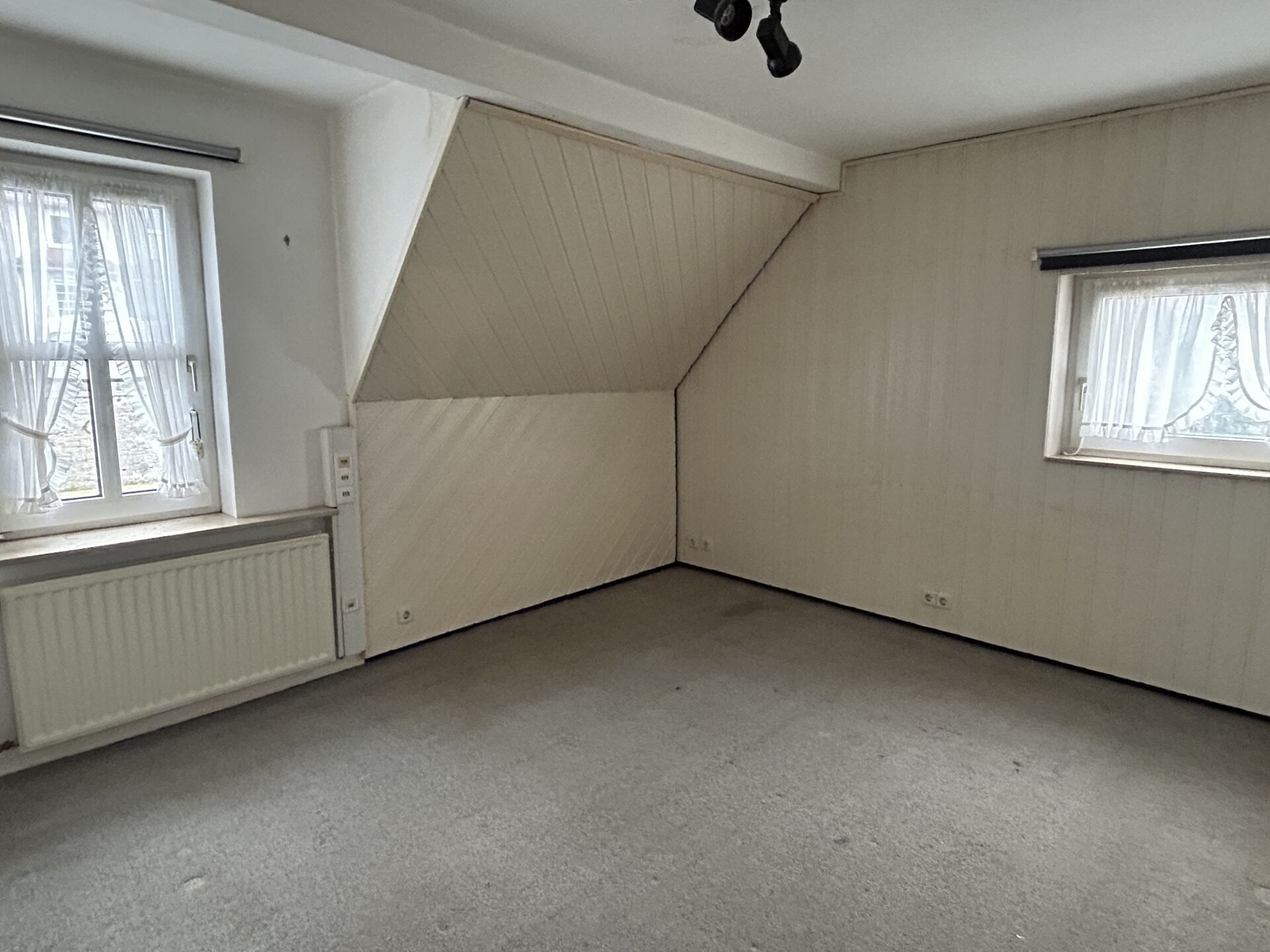 Immobilienangebot - Marsberg - Alle - Einfamilienhaus mit Potenzial in Marsberg – Gestalten Sie Ihr Traumzuhause