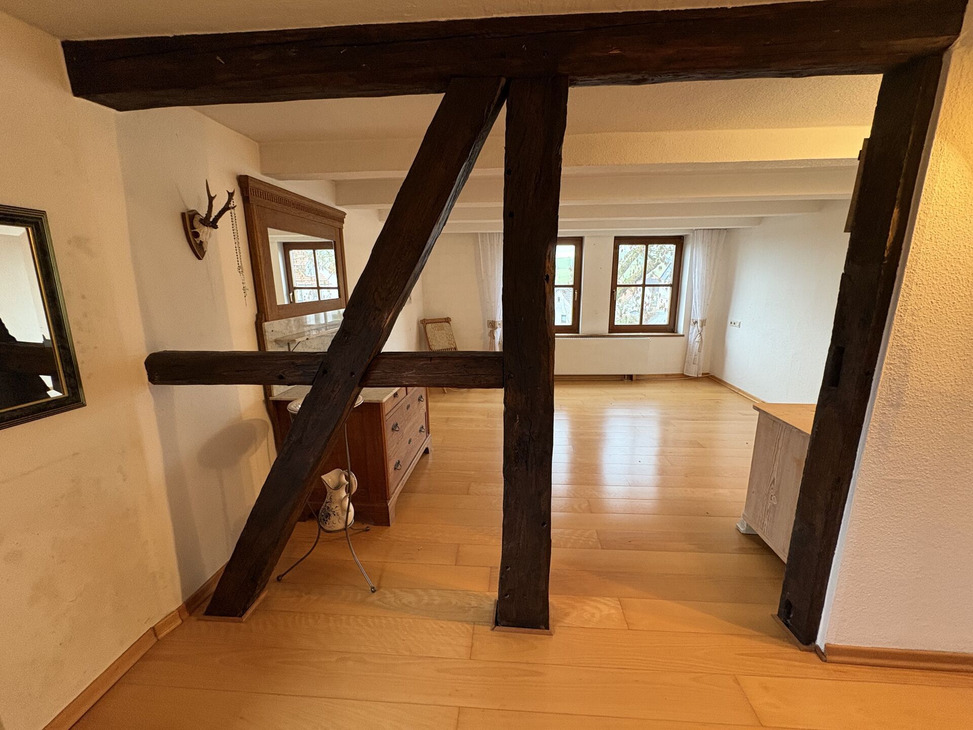 Immobilienangebot - Marsberg / Oesdorf - Alle - Liebhaberobjekt mit Einliegerwohnung und Panoramablick über Oesdorf!