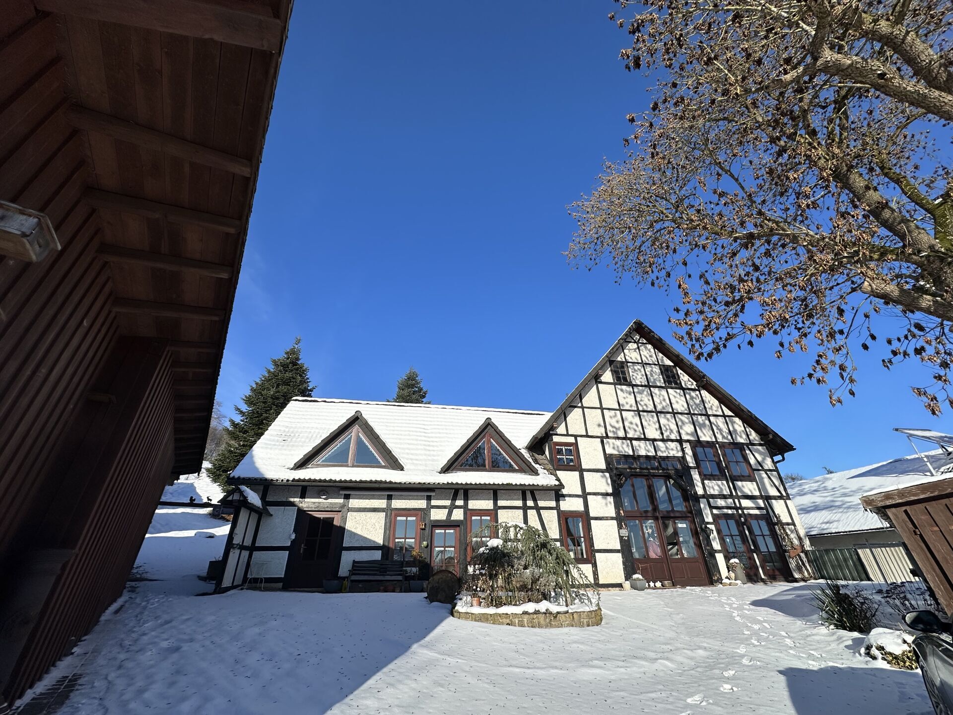 Immobilienangebot - Marsberg / Oesdorf - Alle - Liebhaberobjekt mit Einliegerwohnung und Panoramablick über Oesdorf!