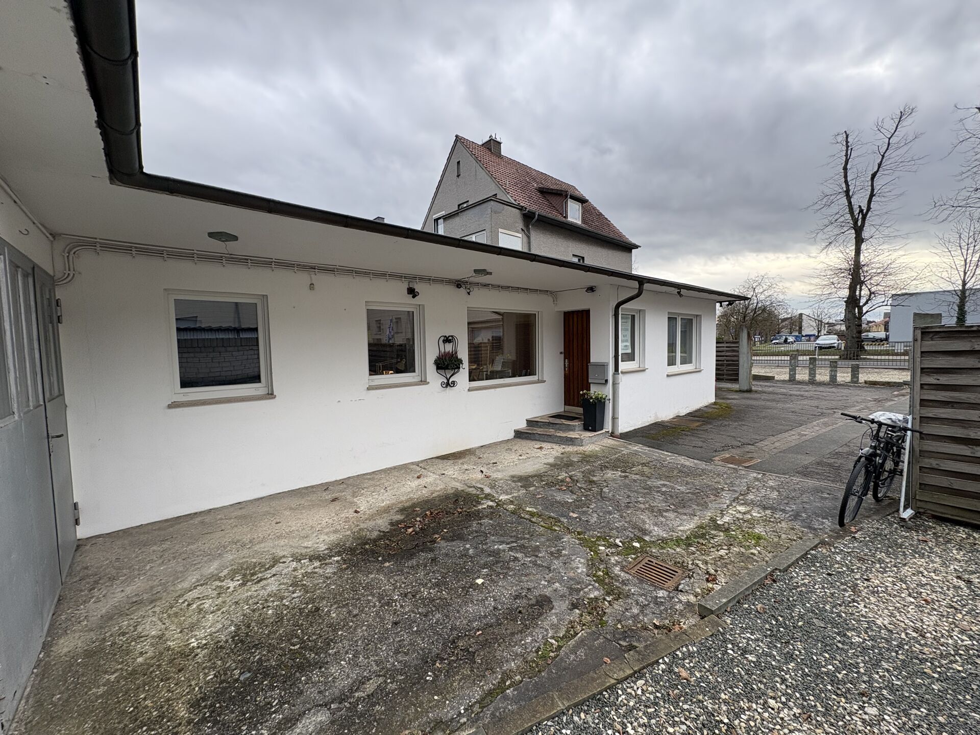 Immobilienangebot - Paderborn - Gewerbe - Vielseitig nutzbare Werkstatt in Top-Lage des Riemekeviertels – Ideale Investitionsmöglichkeit