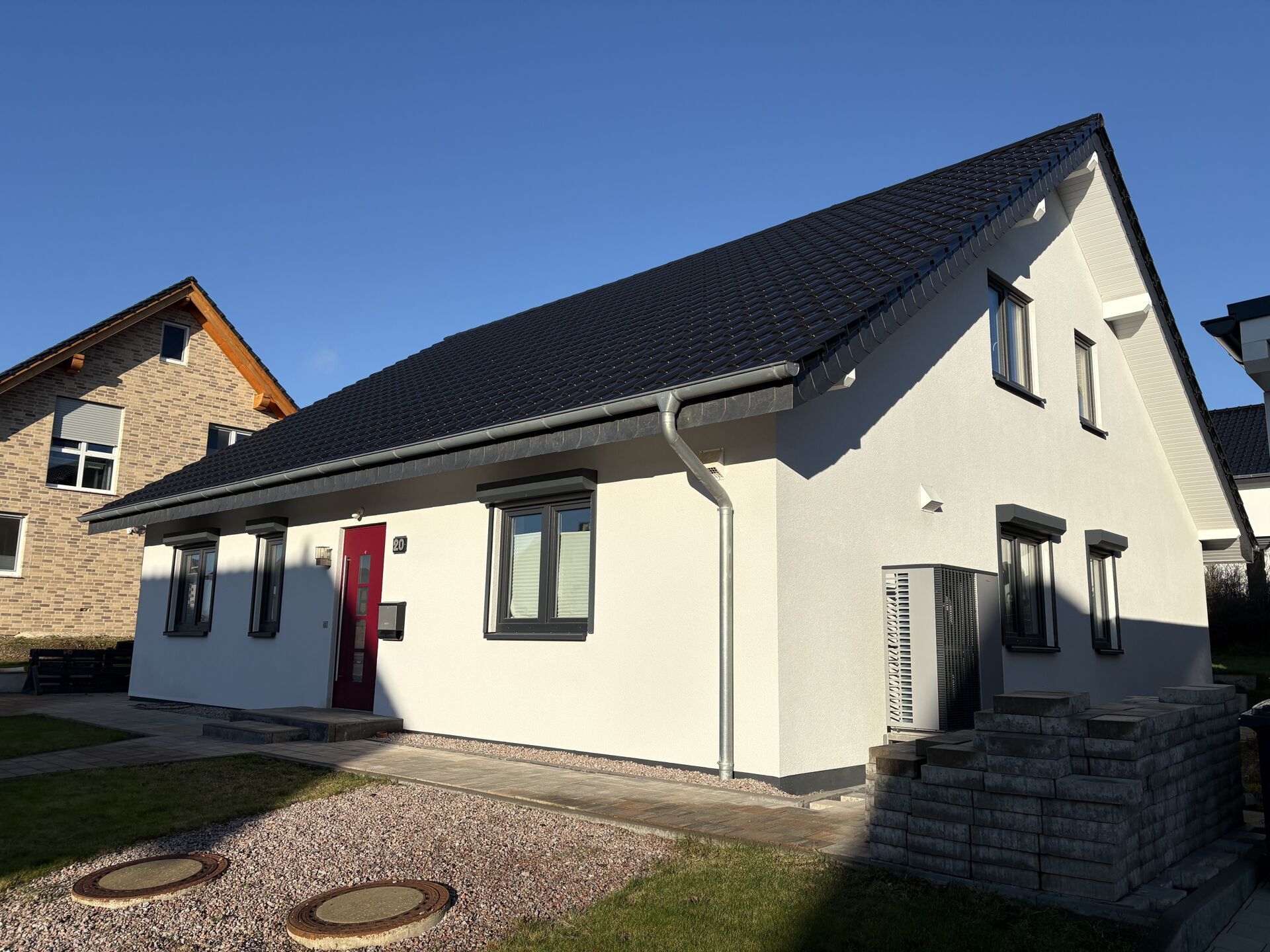 Immobilienangebot - Barntrup - Alle - Auf einer Ebene und...(fast) NEU!