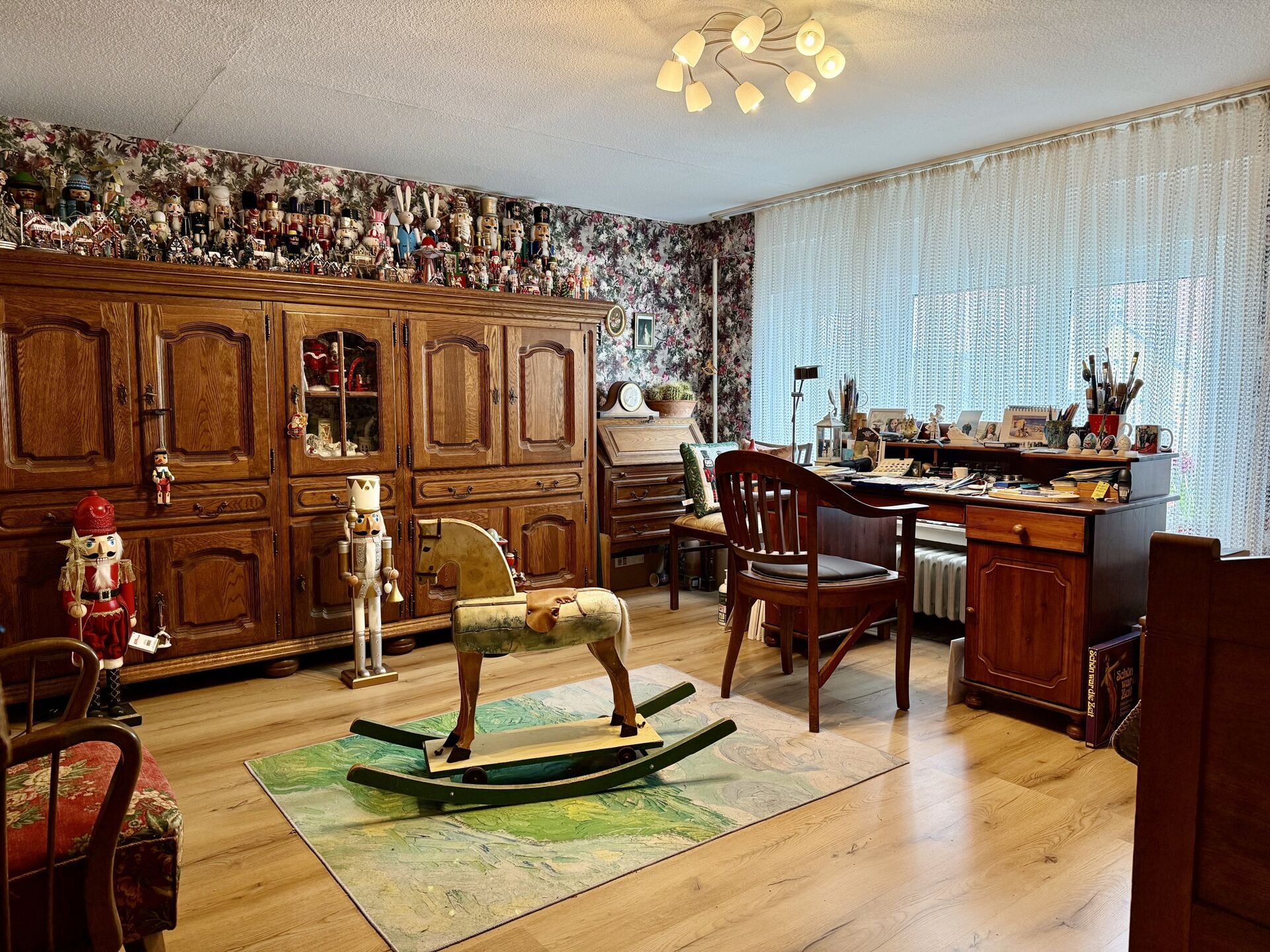 Immobilienangebot - Brakel - Alle - Einfamilienhaus mit großem Grundstück, Garage und viel Potenzial