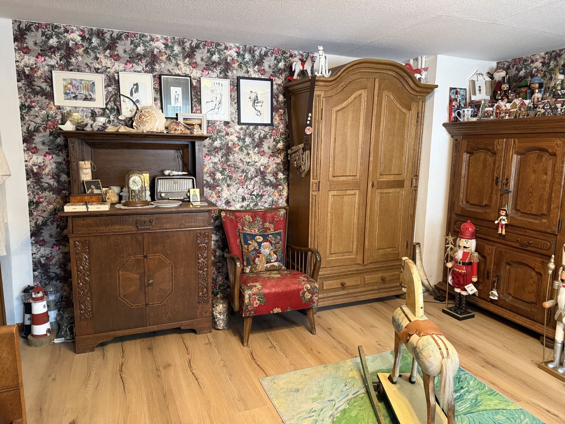 Immobilienangebot - Brakel - Alle - Einfamilienhaus mit großem Grundstück, Garage und viel Potenzial