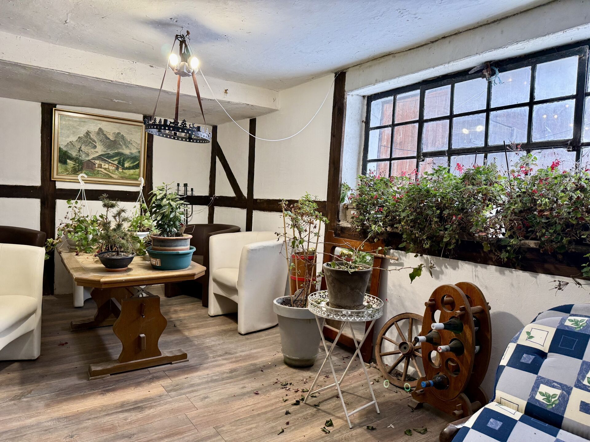 Immobilienangebot - Brakel - Alle - Einfamilienhaus mit großem Grundstück, Garage und viel Potenzial