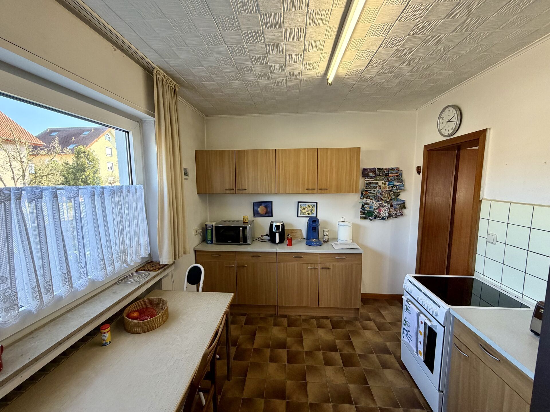 Immobilienangebot - Paderborn / Schloß Neuhaus - Alle - Gestalten Sie Ihr Traumhaus: Sanierungsbedürftige Doppelhaushälfte auf großzügigem Grundstück mit Potential