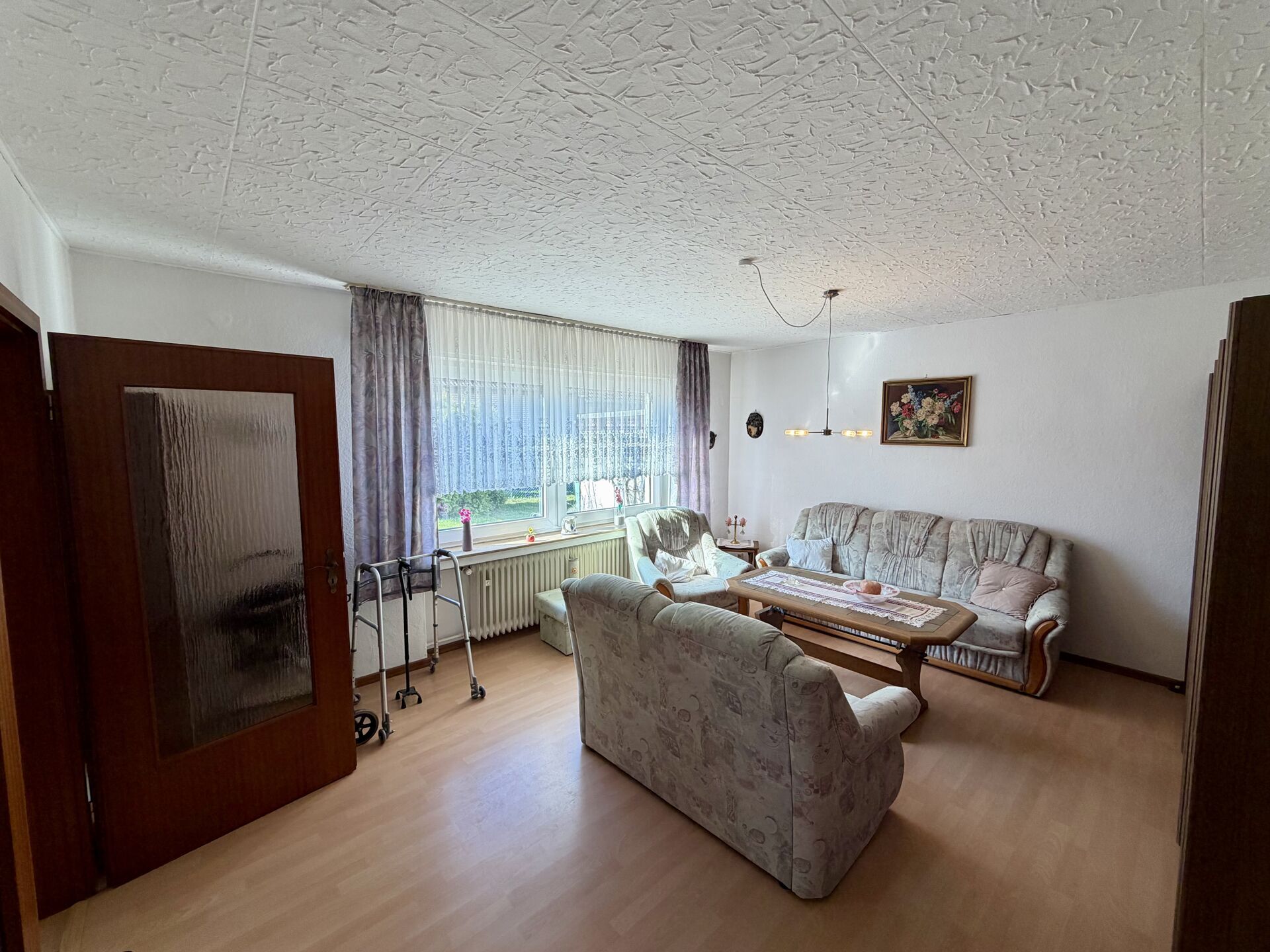 Immobilienangebot - Paderborn / Schloß Neuhaus - Alle - Gestalten Sie Ihr Traumhaus: Sanierungsbedürftige Doppelhaushälfte auf großzügigem Grundstück mit Potential