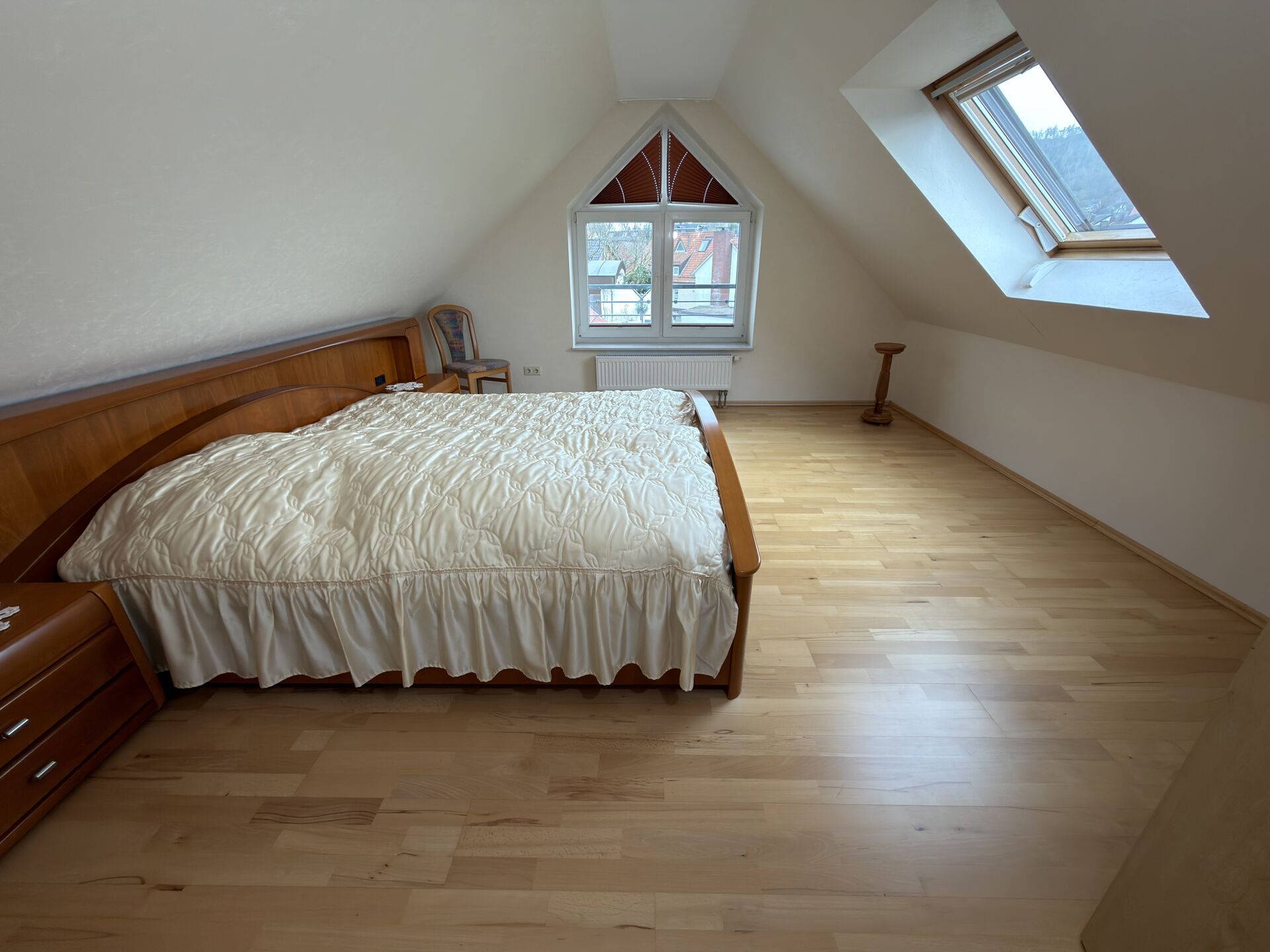 Immobilienangebot - Detmold - Alle - Eigentumswohnung in Hiddesen !
Mehr muss man nicht sagen....