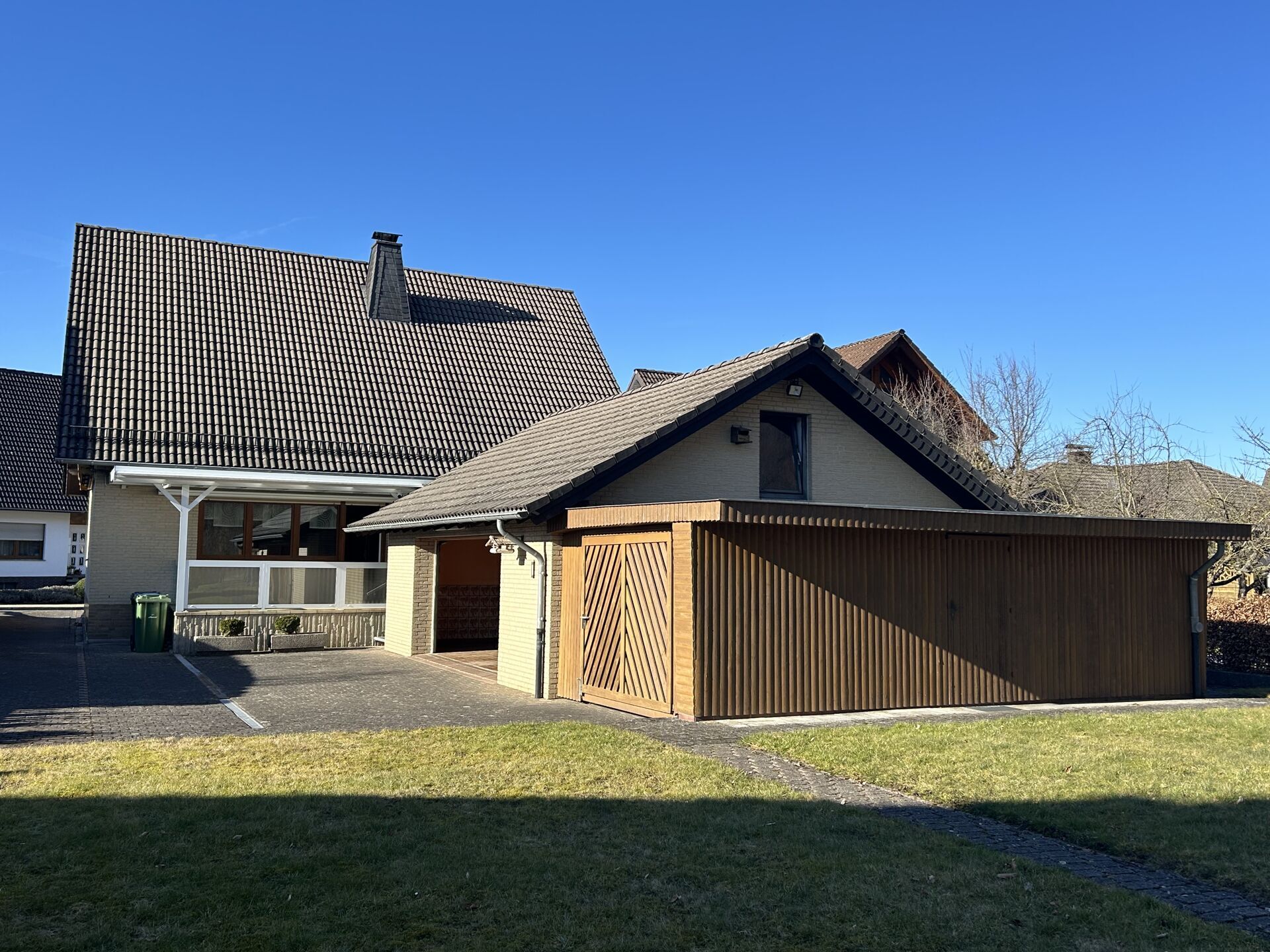 Immobilienangebot - Marsberg - Alle - Einfamilienhaus am Ortsrand von Marsberg