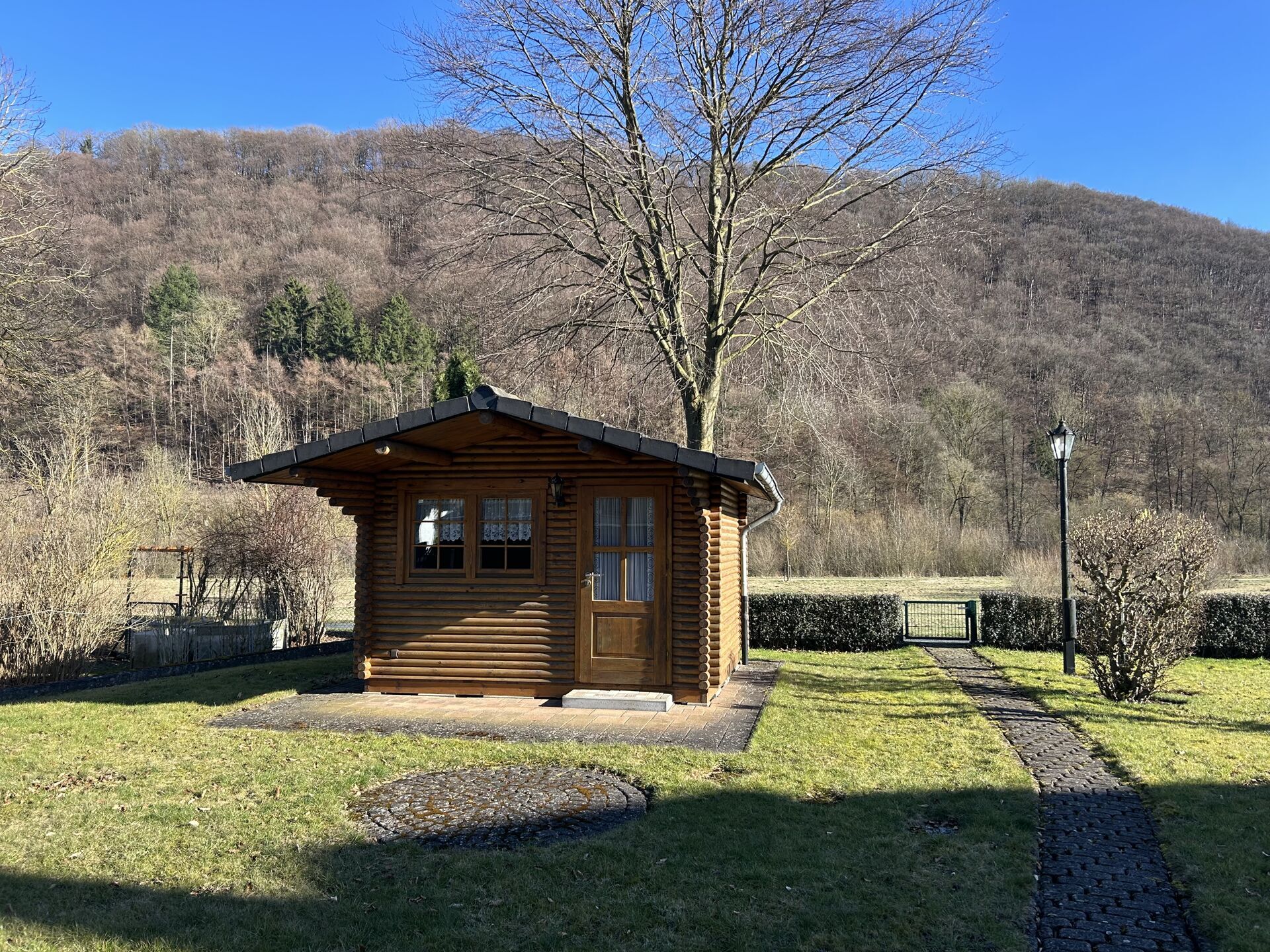 Immobilienangebot - Marsberg - Alle - Einfamilienhaus am Ortsrand von Marsberg