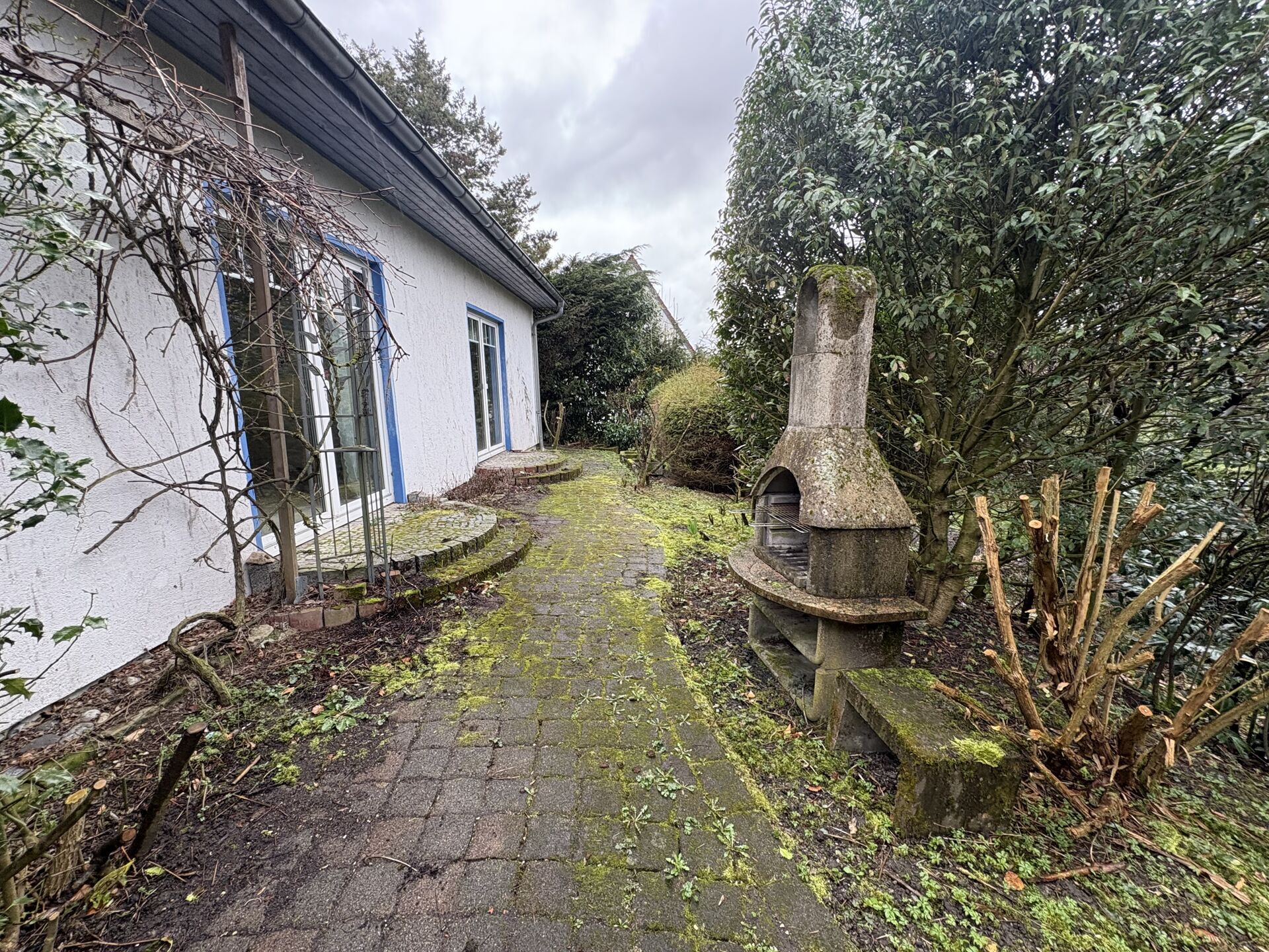 Immobilienangebot - Horn-Bad Meinberg - Alle - Wohnparadies für Naturkundler
