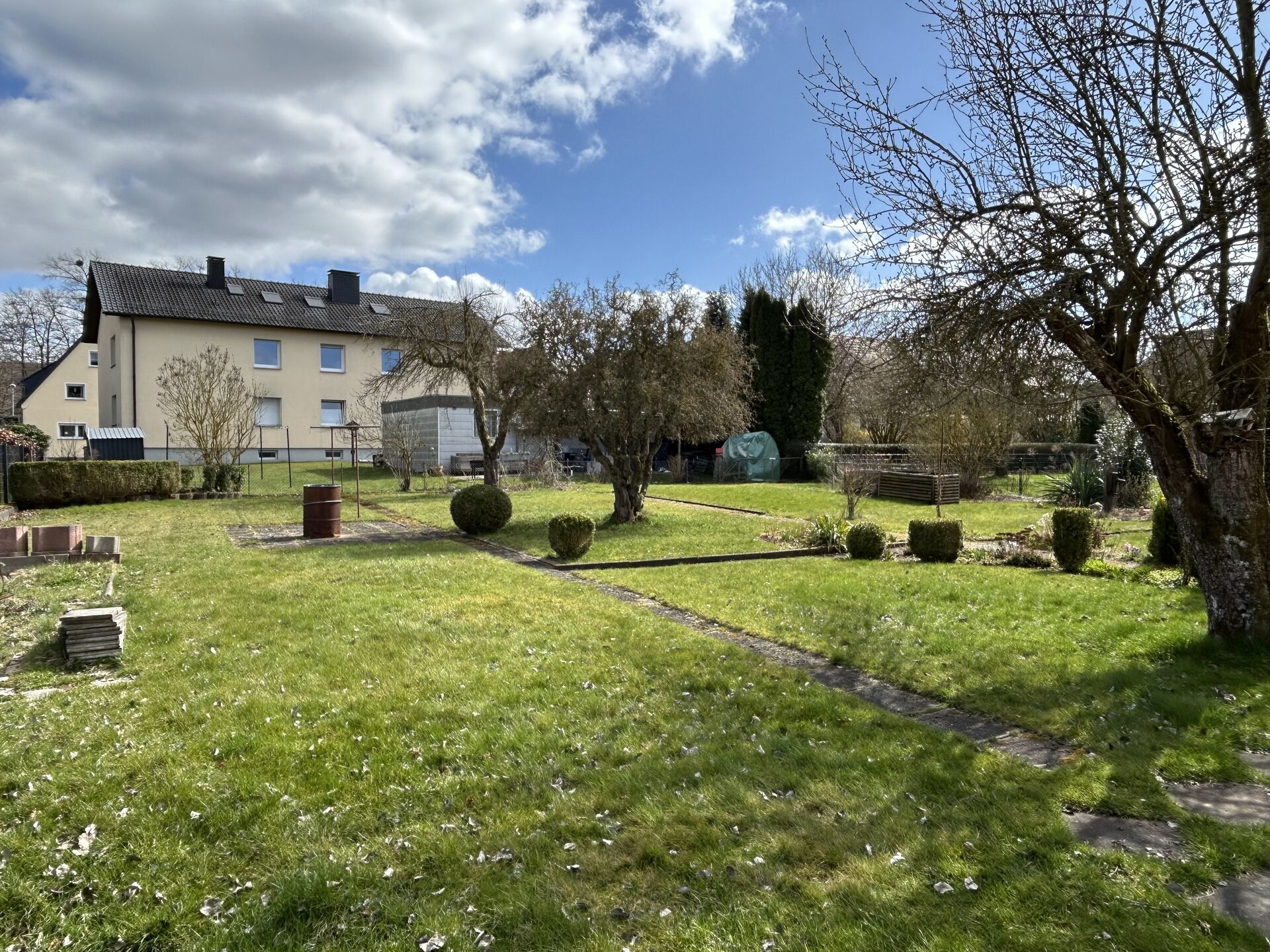Immobilienangebot - Willebadessen - Alle - Einfamilienhaus in ruhiger Wohnlage