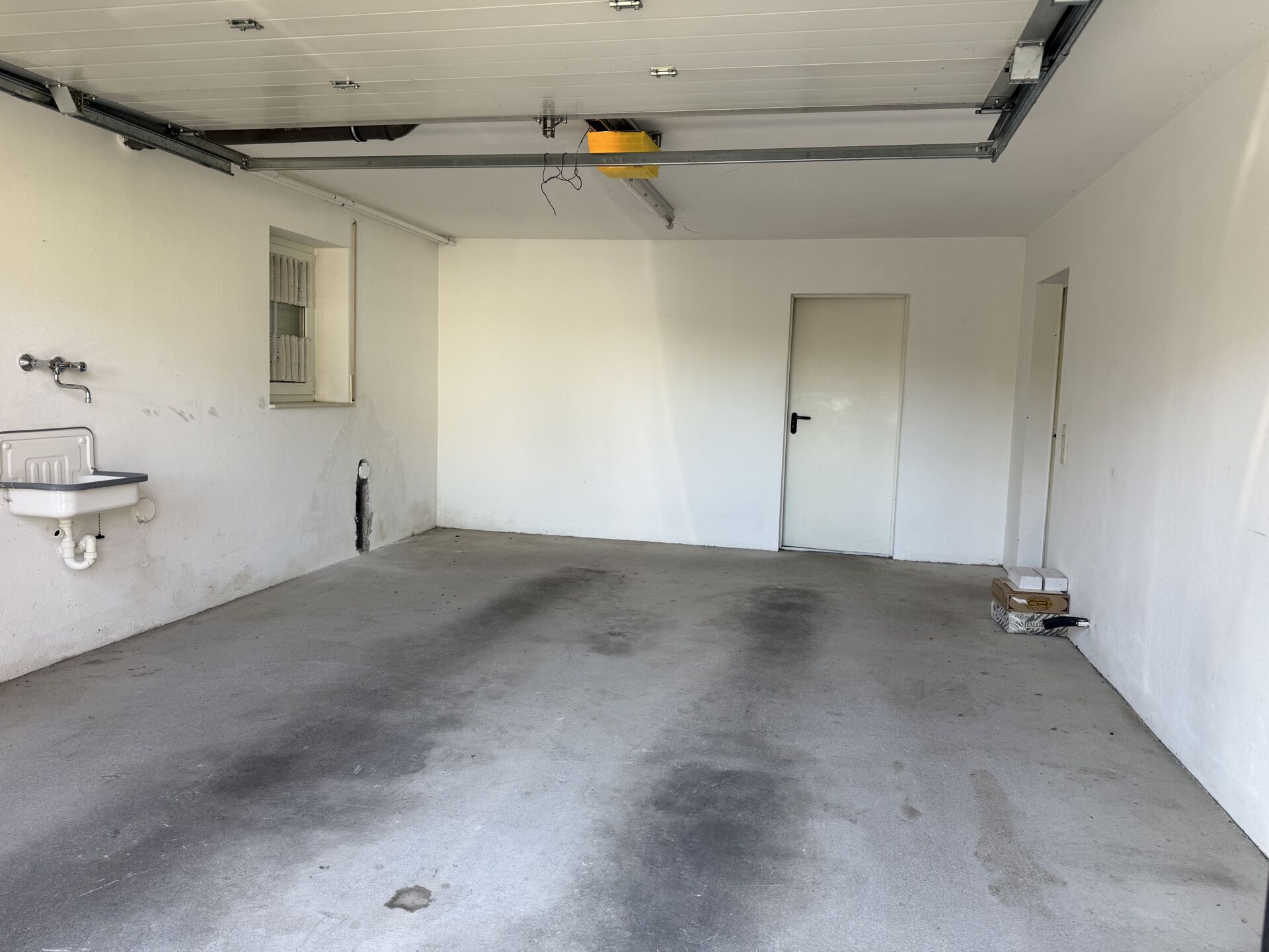 Immobilienangebot - Brakel / Istrup - Alle - Wohnen mit Qualität - Solides EFH mit Garage !