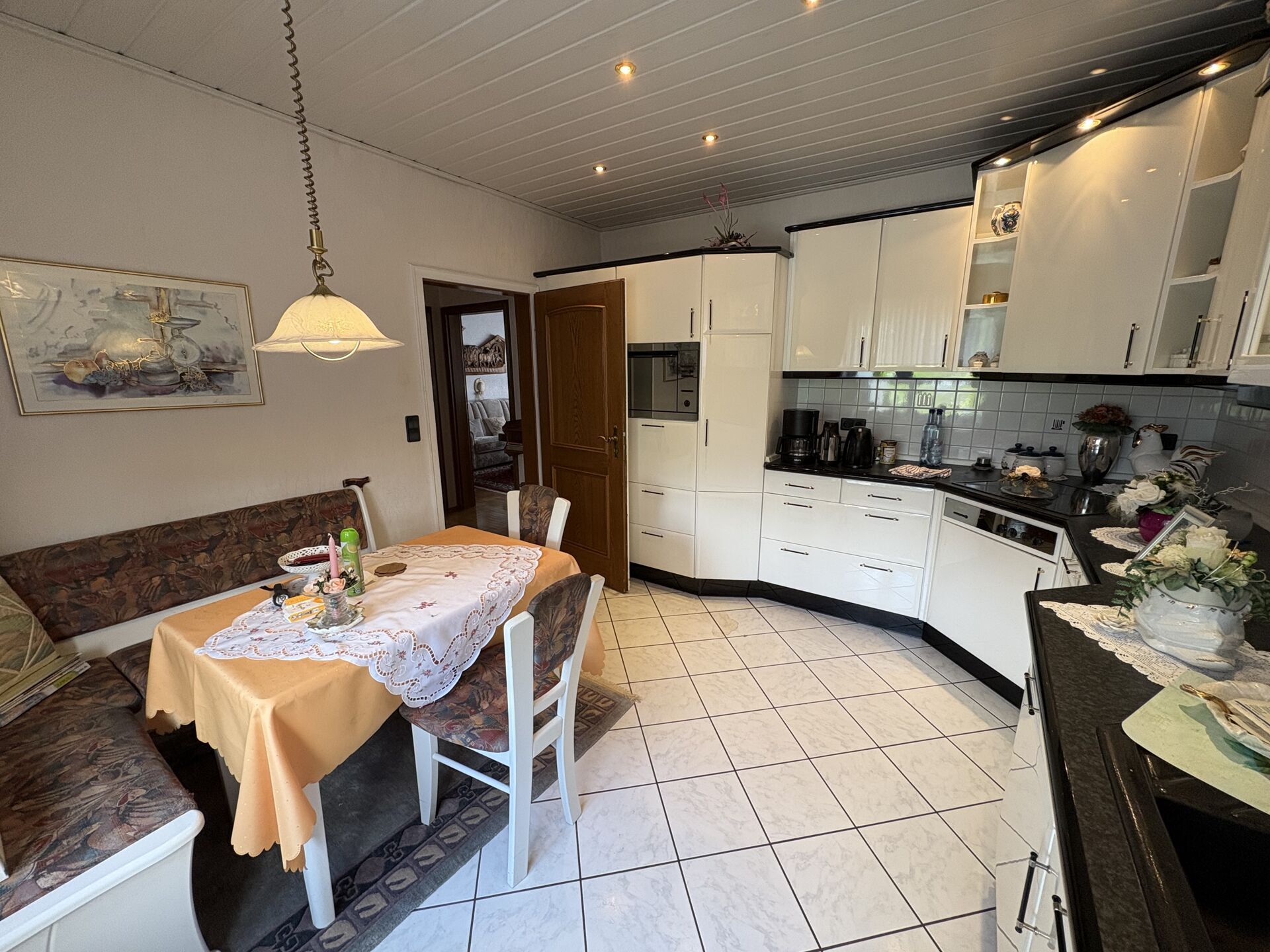 Immobilienangebot - Paderborn - Alle - Doppelhaushälfte mit großem Garten und Entwicklungspotenzial in Paderborn Südstadt