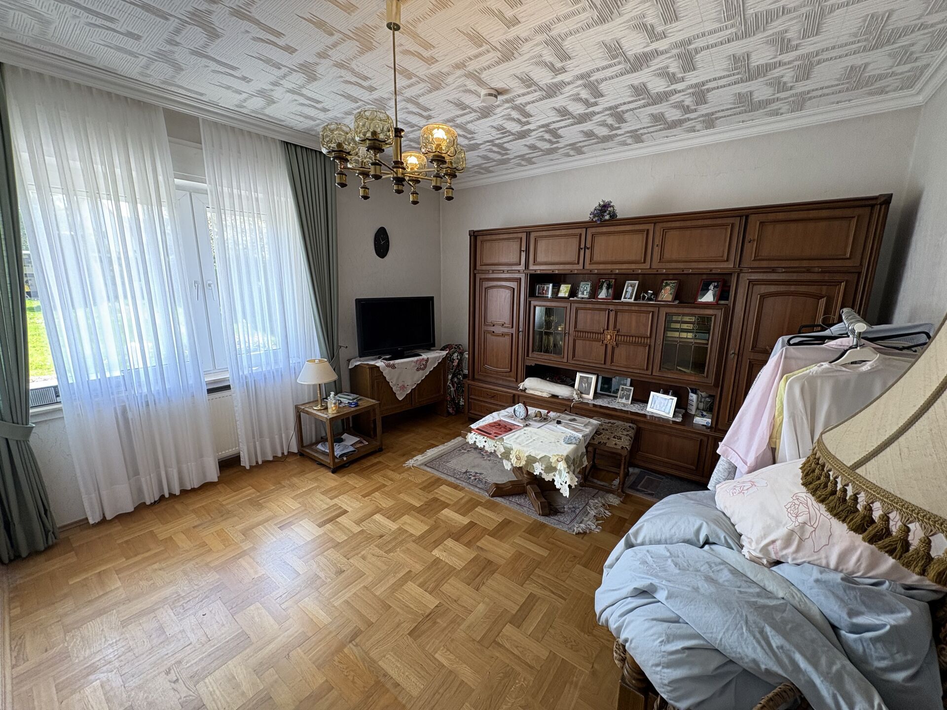 Immobilienangebot - Paderborn - Alle - Doppelhaushälfte mit großem Garten und Entwicklungspotenzial in Paderborn Südstadt