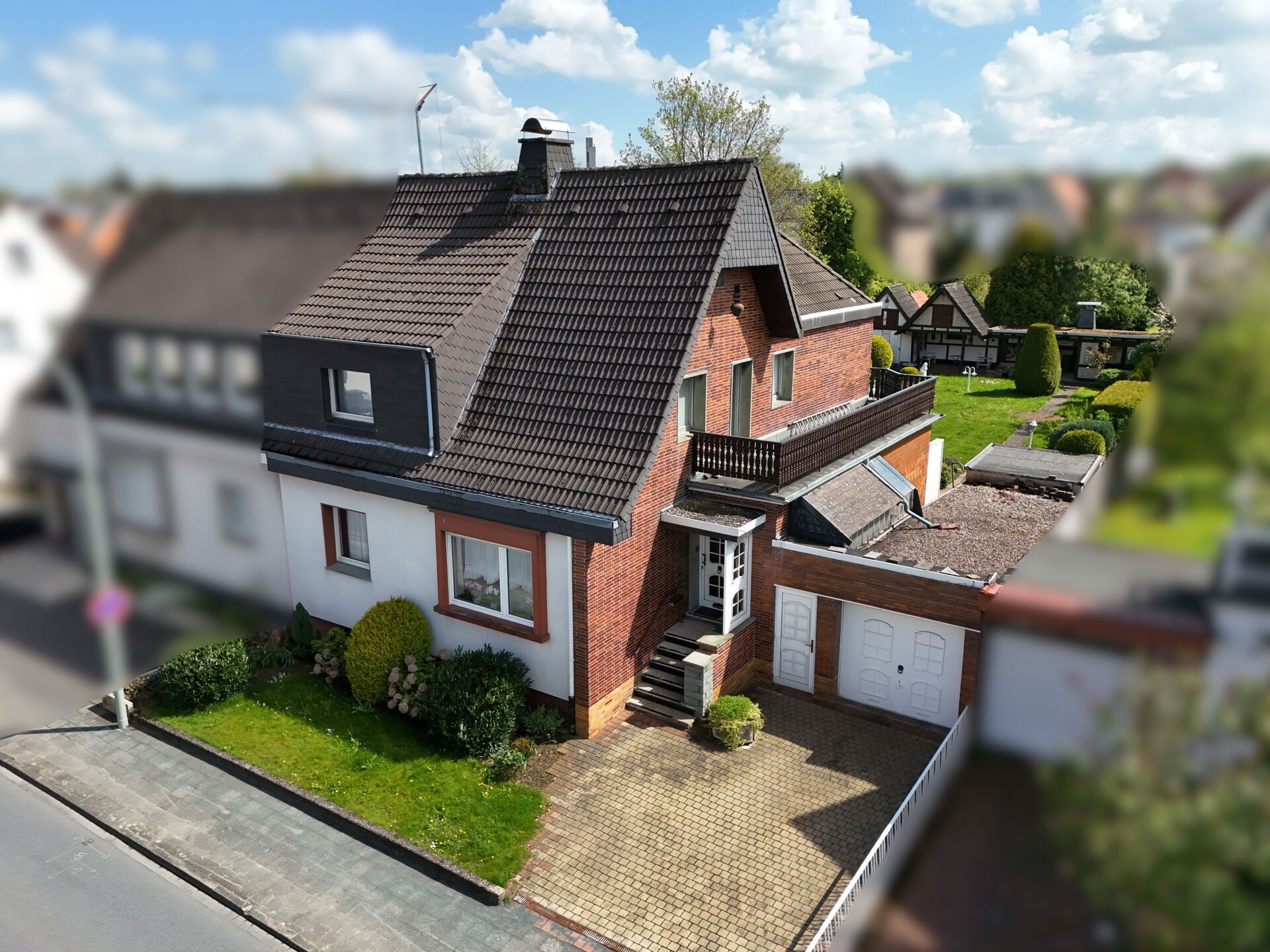 Immobilienangebot - Paderborn - Alle - Doppelhaushälfte mit großem Garten und Entwicklungspotenzial in Paderborn Südstadt