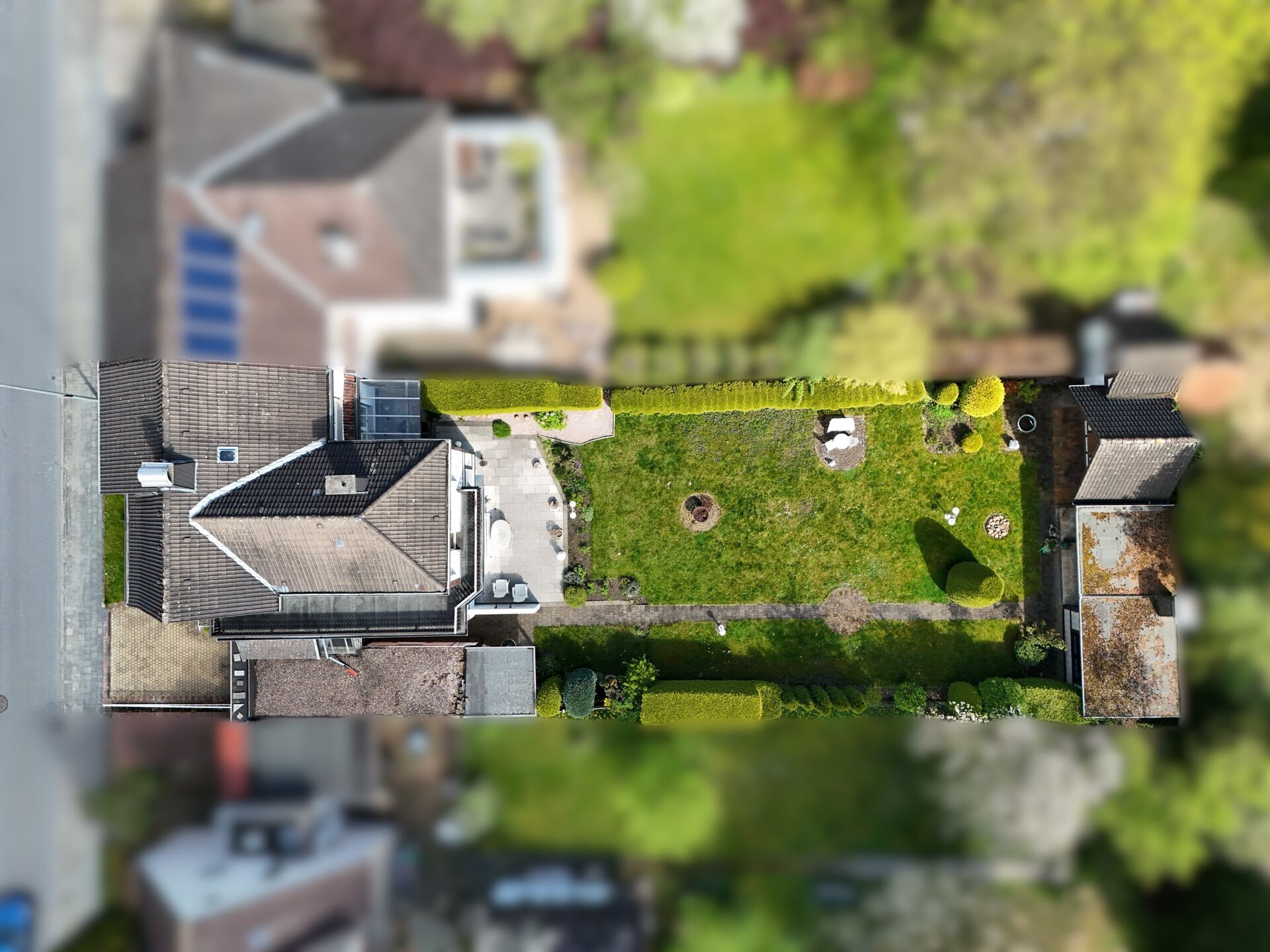 Immobilienangebot - Paderborn - Alle - Doppelhaushälfte mit großem Garten und Entwicklungspotenzial in Paderborn Südstadt