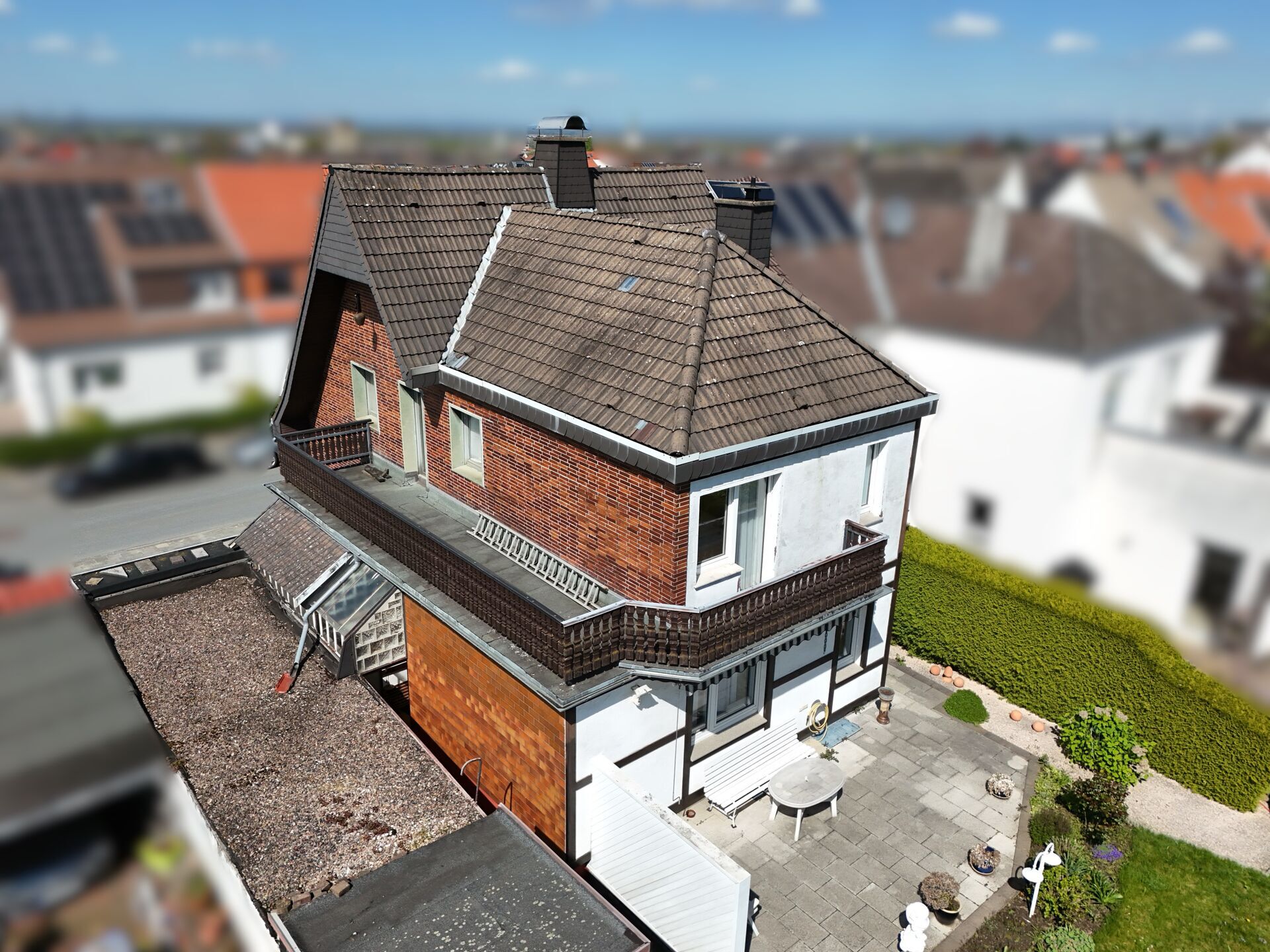 Immobilienangebot - Paderborn - Alle - Doppelhaushälfte mit großem Garten und Entwicklungspotenzial in Paderborn Südstadt