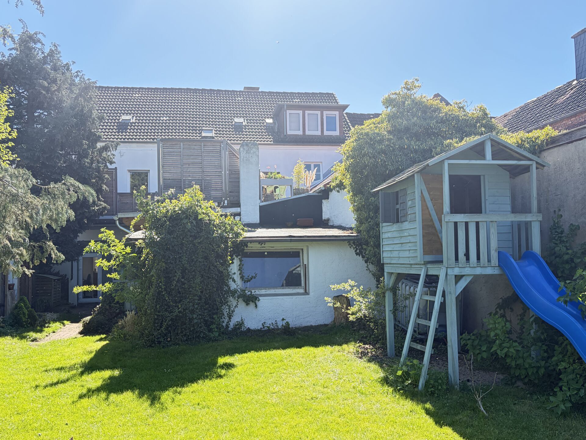 Immobilienangebot - Lage - Alle - Wohnen und Arbeiten unter einem Dach!