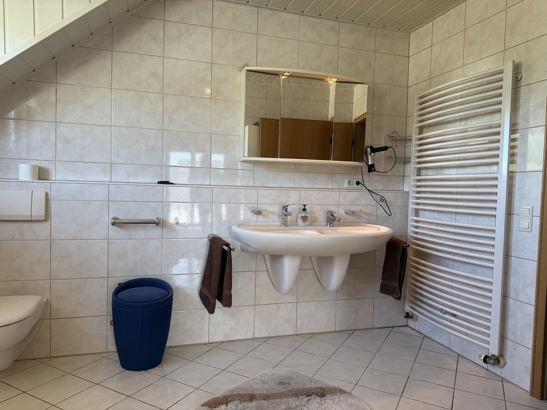 Immobilienangebot - Marienmünster / Papenhöfen - Alle - Großzügiges Wohnen erwartet Sie hier!
