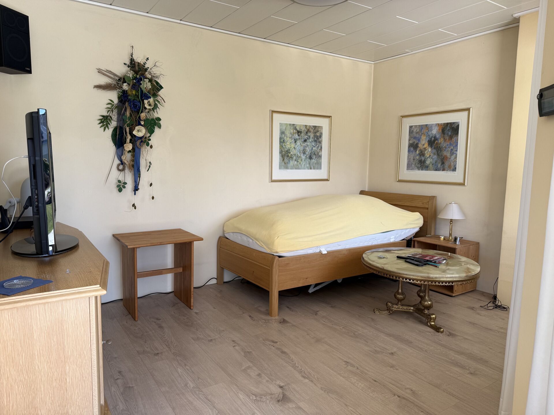 Immobilienangebot - Marienmünster / Papenhöfen - Alle - Großzügiges Wohnen erwartet Sie hier!