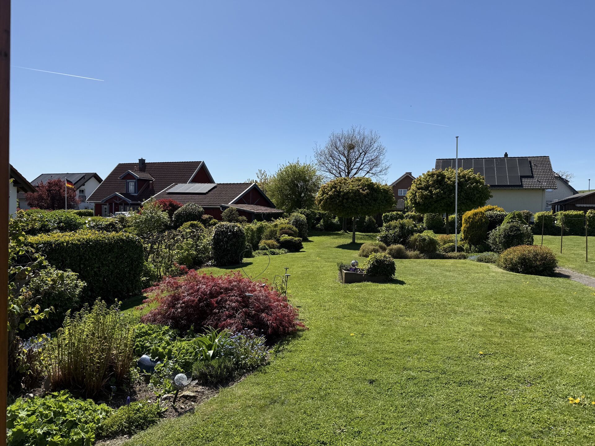 Immobilienangebot - Marienmünster / Papenhöfen - Alle - Ankommen und Zuhause sein - Schöne DHH mit viel Platz!