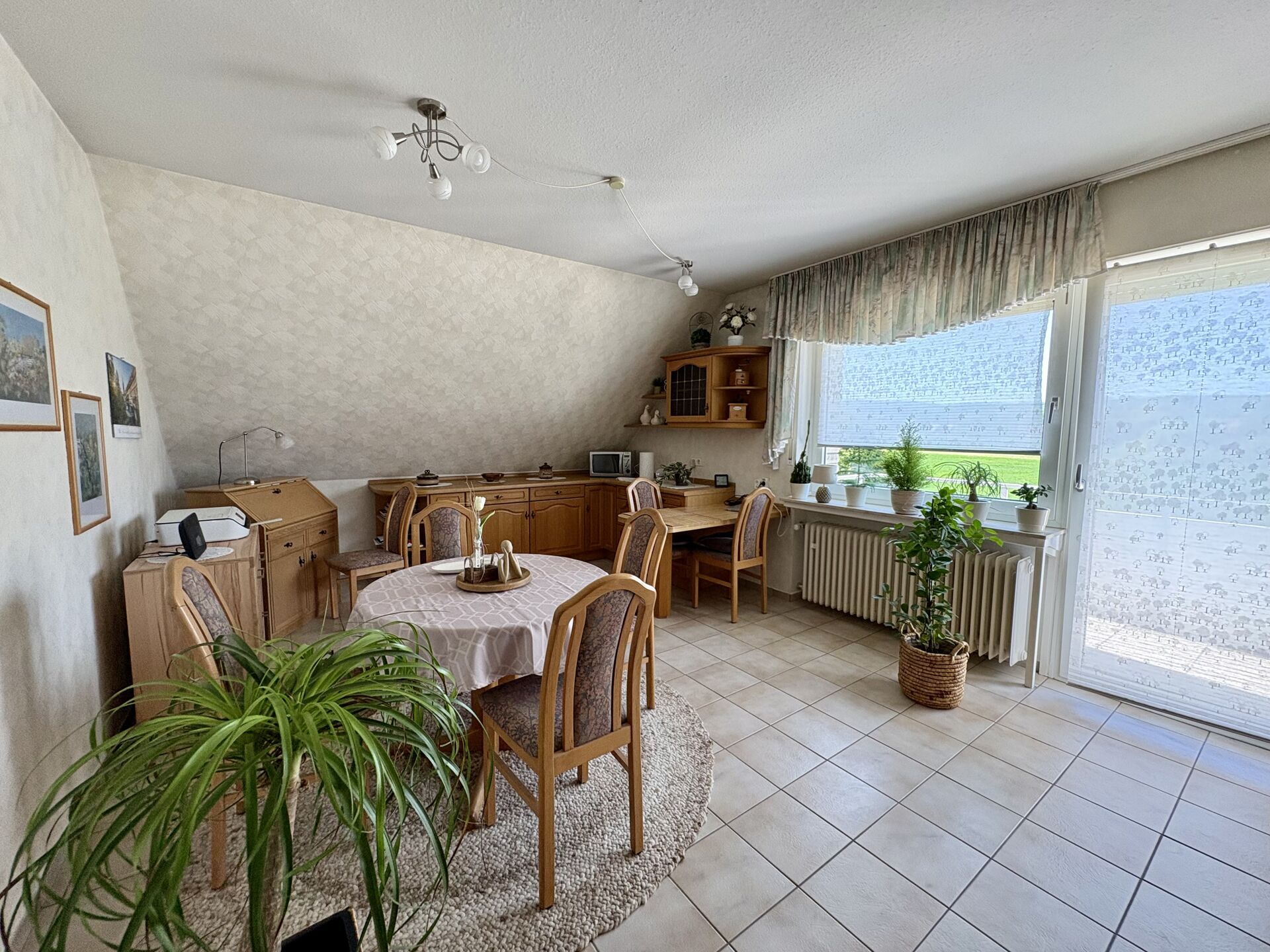 Immobilienangebot - Lage - Alle - Viel Platz unter den Augen des Hermann!