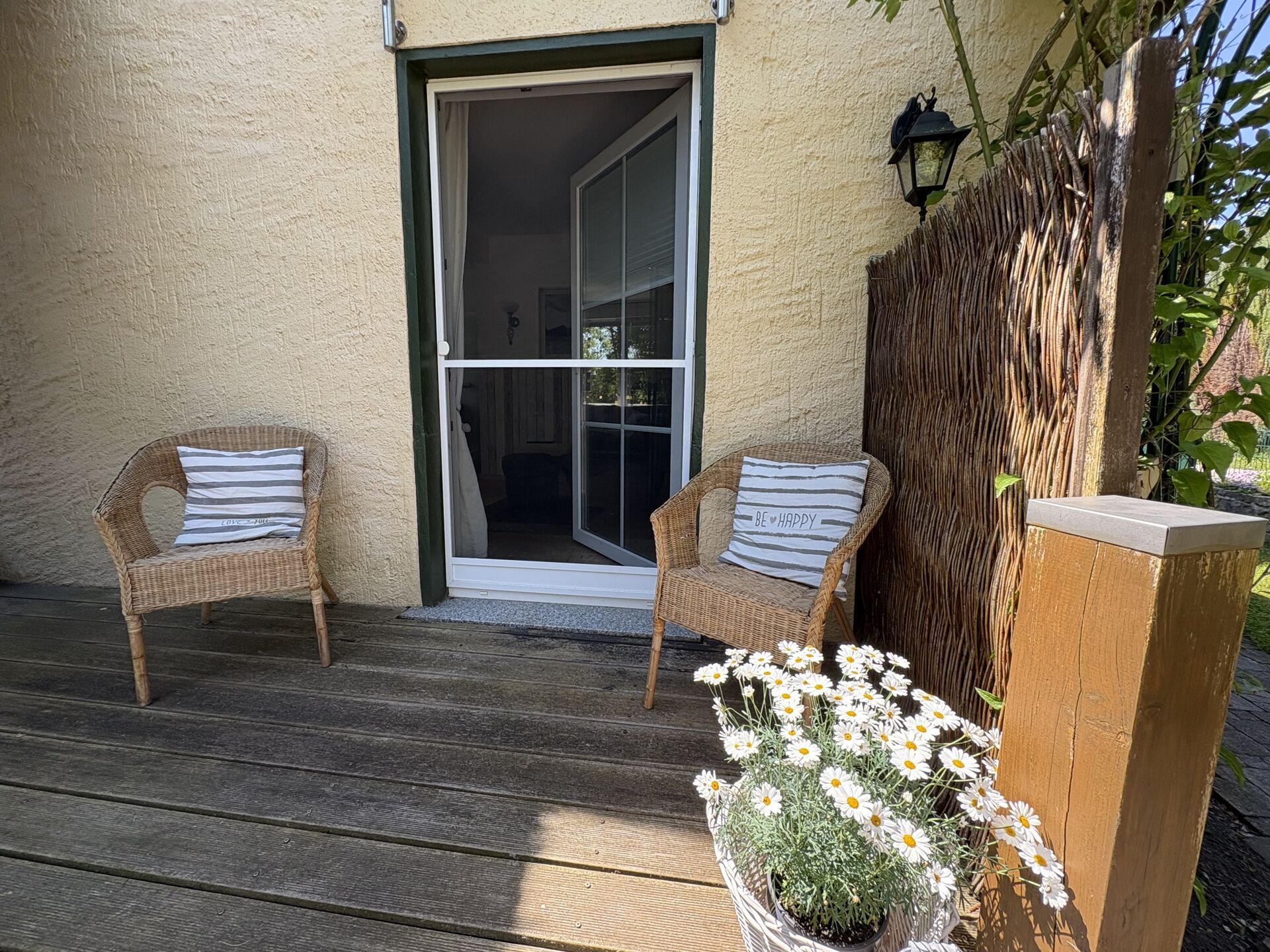 Immobilienangebot - Detmold - Alle - Wohnen mit Privatsphäre: Einfamilienhaus in Sackgasse!