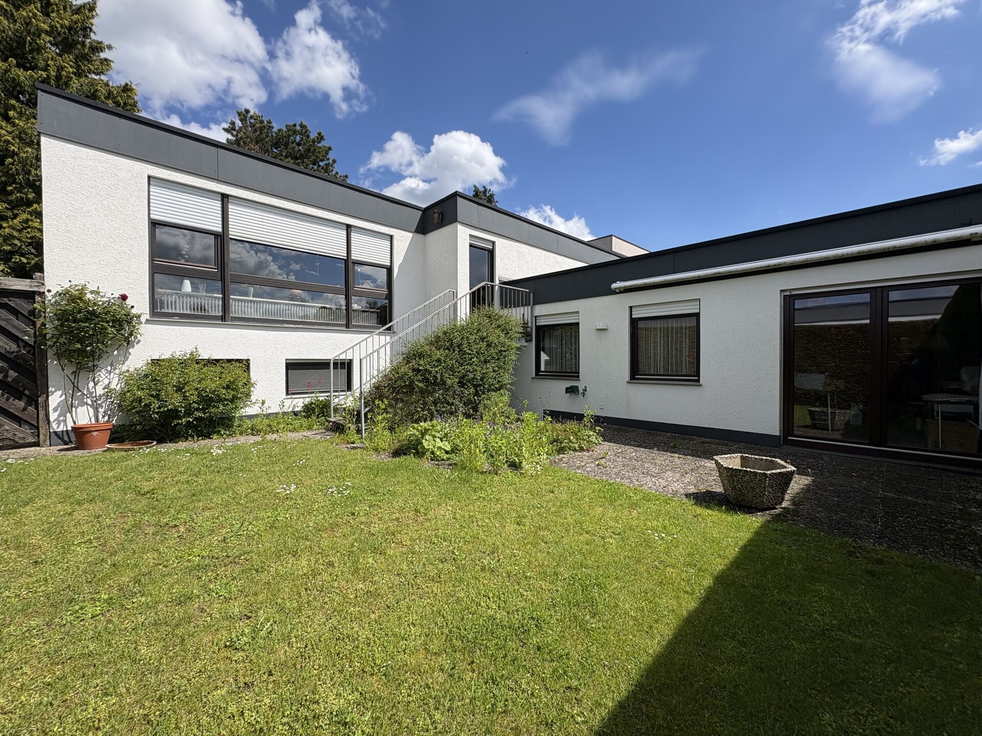 Immobilienangebot - Detmold - Alle - Mit Ausblick über Detmold!