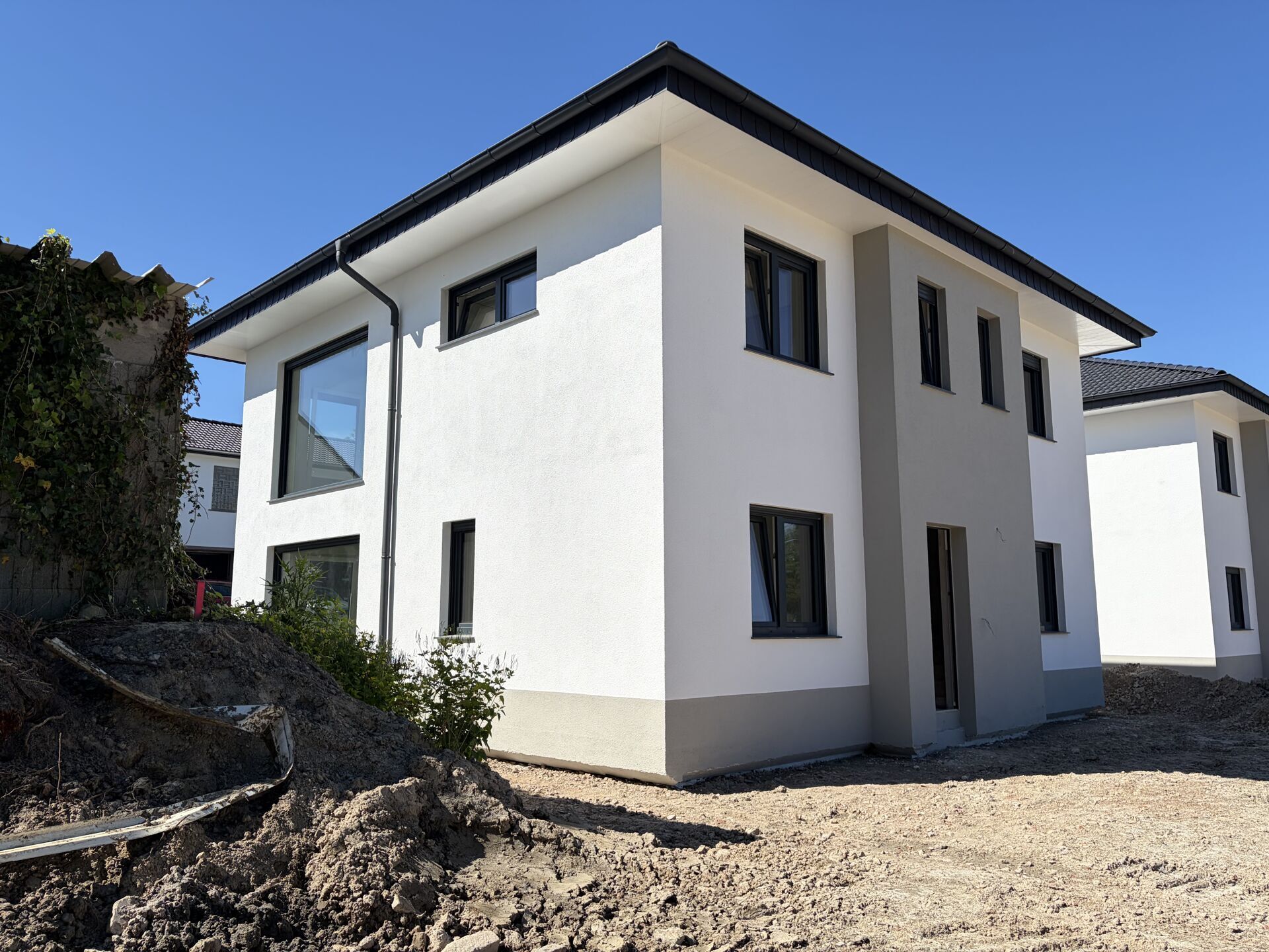Immobilienangebot - Detmold / Pivitsheide - Alle - Stilvolle Neubauwohnung mit hochwertiger Ausstattung in Detmold / Pivitsheide!