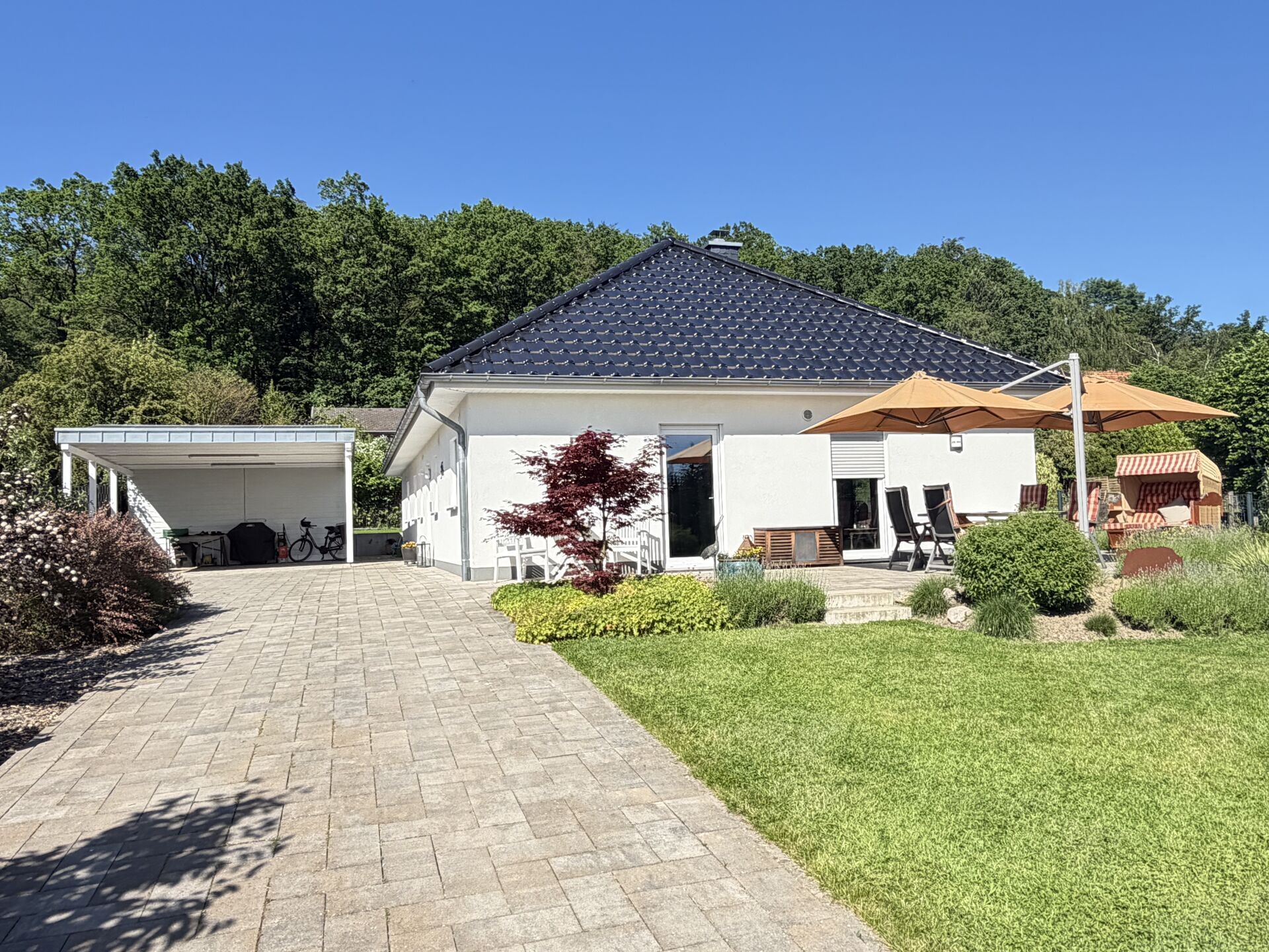 Immobilienangebot - Lage - Alle - Stadtnaher Wohnkomfort auf einer Ebene mit Ausbaupotential!
