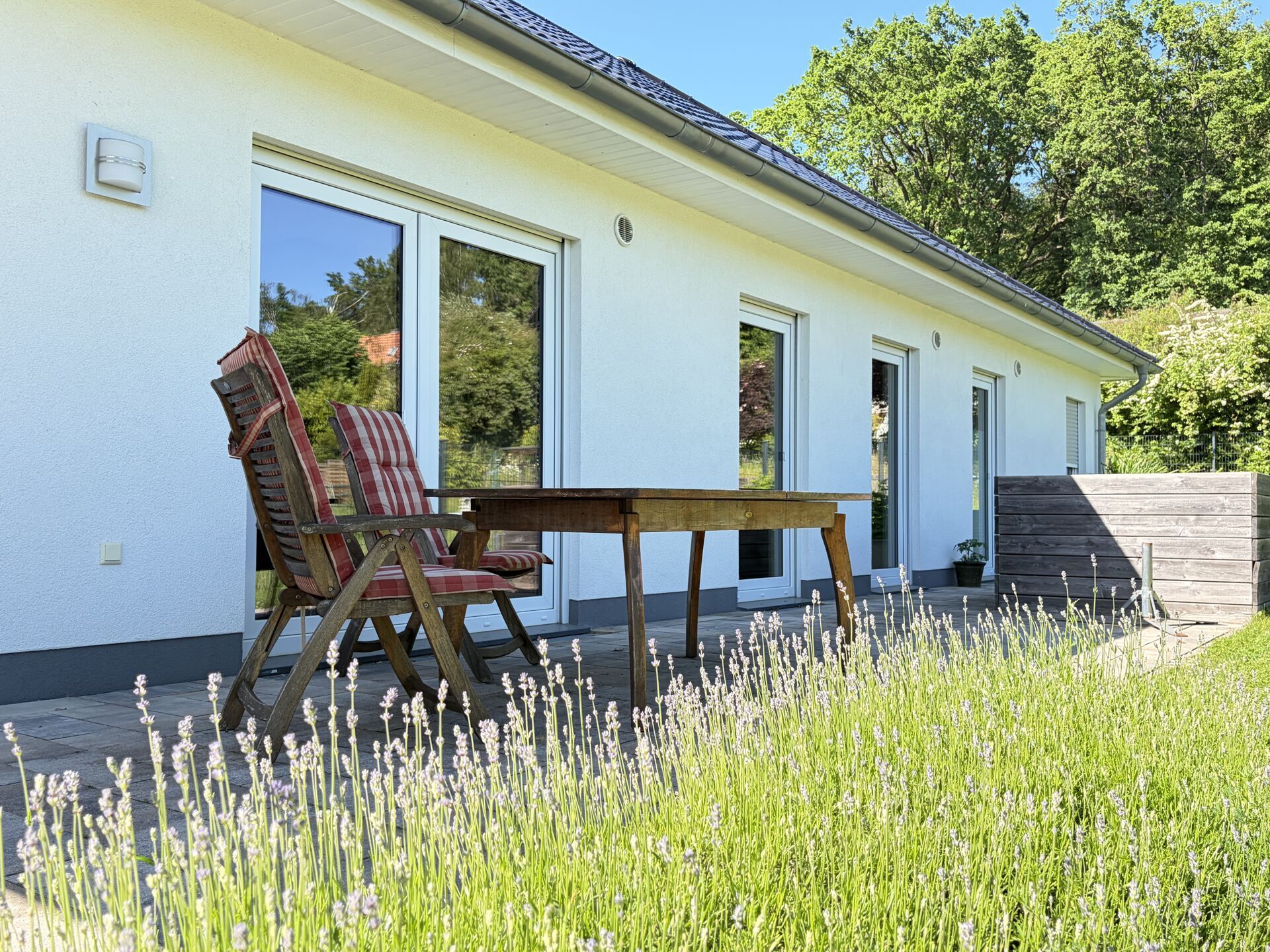 Immobilienangebot - Lage - Alle - Stadtnaher Wohnkomfort auf einer Ebene mit Ausbaupotential!