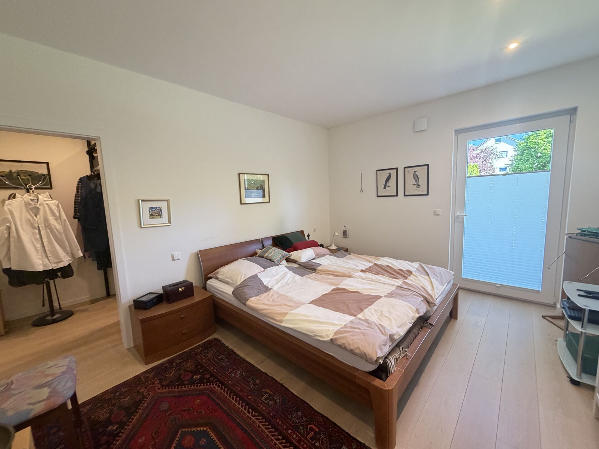 Immobilienangebot - Lage - Alle - Stadtnaher Wohnkomfort auf einer Ebene mit Ausbaupotential!