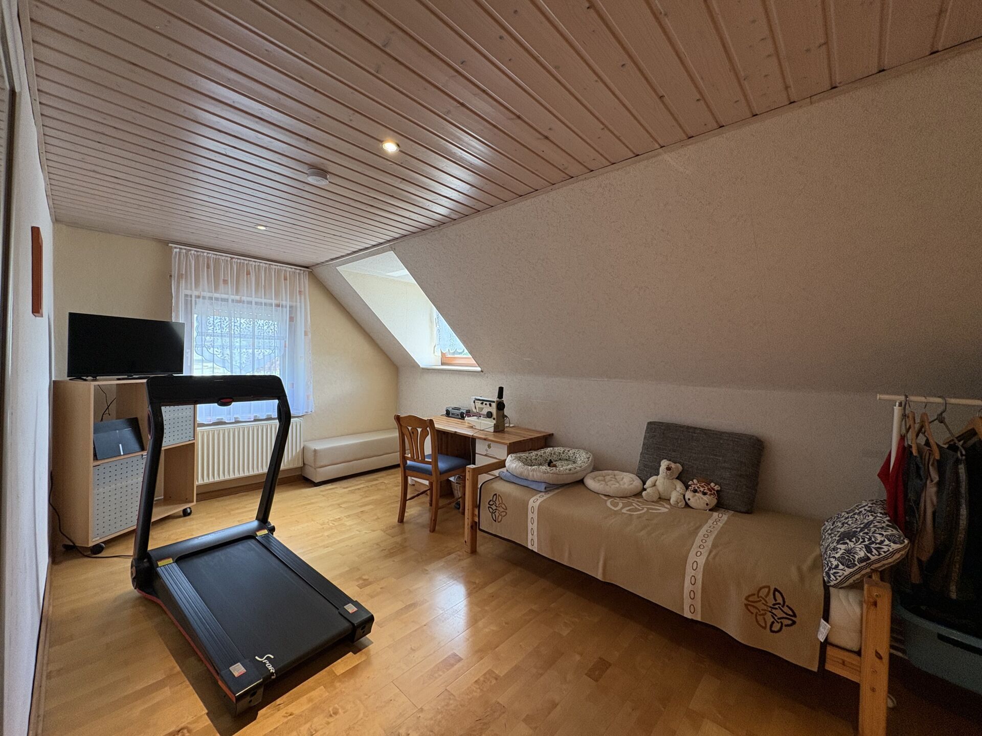 Immobilienangebot - Detmold - Alle - Seltenes Ensemble: Modernisiertes Wohnhaus mit Gewerbehalle!