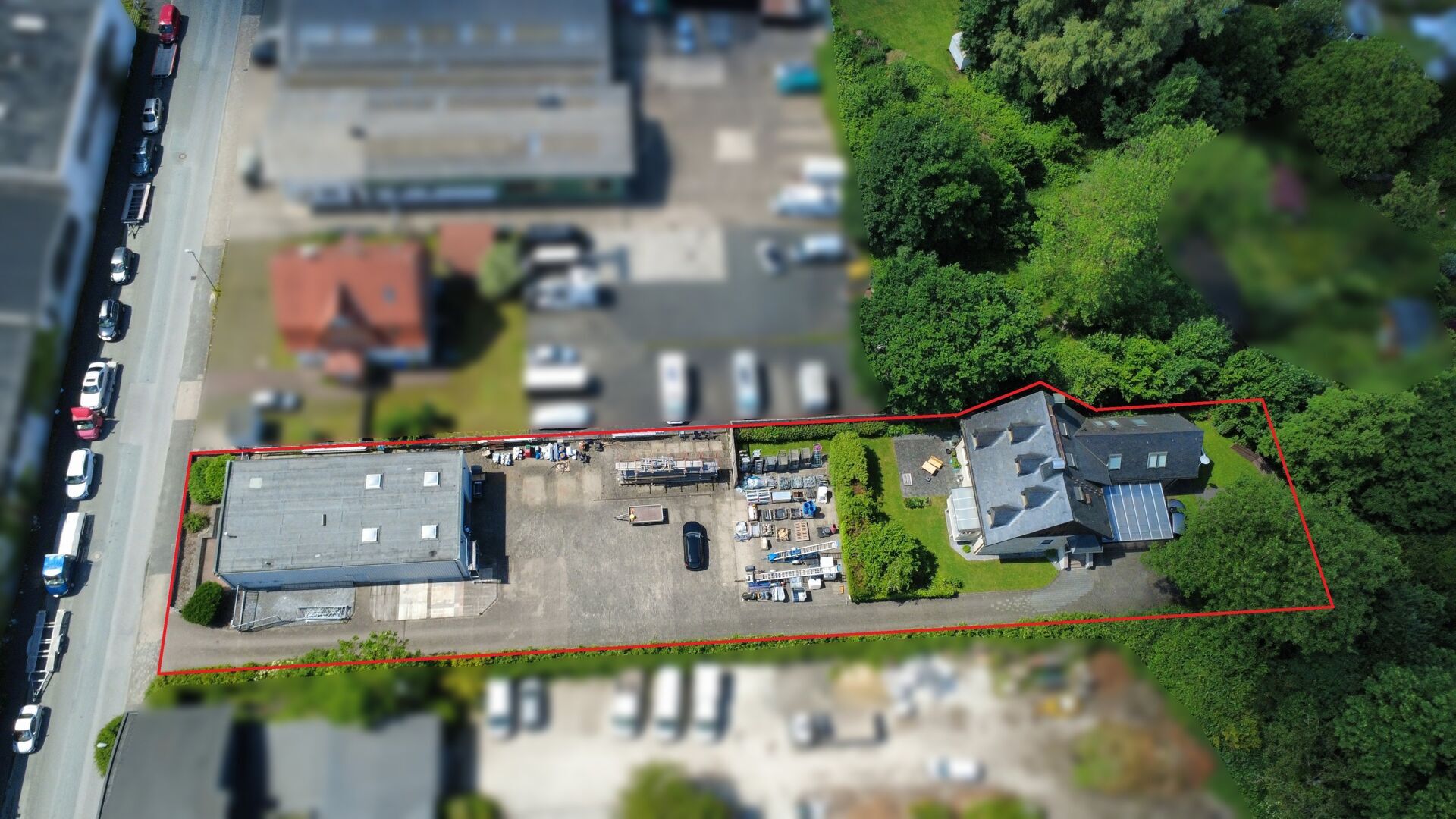Immobilienangebot - Detmold - Alle - Seltenes Ensemble: Modernisiertes Wohnhaus mit Gewerbehalle!