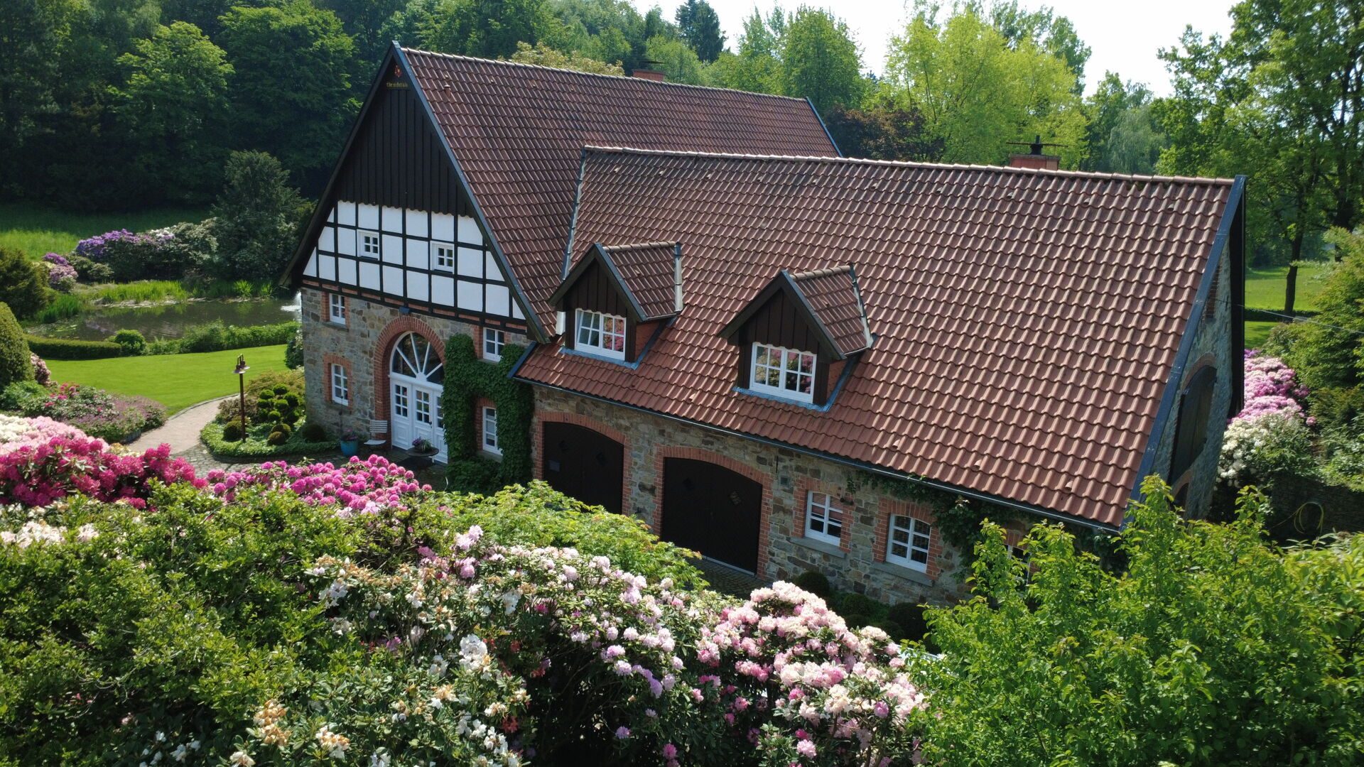Immobilienangebot - Horn-Bad Meinberg / Fissenknick - Alle - Wo Geschichte auf Moderne trifft und Wohnträume Wurzeln schlagen!