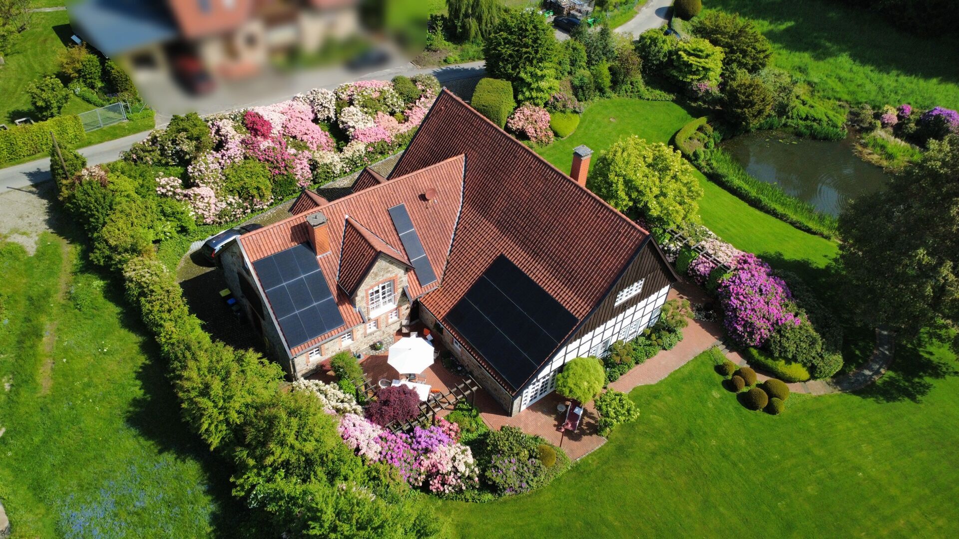 Immobilienangebot - Horn-Bad Meinberg / Fissenknick - Alle - Wo Geschichte auf Moderne trifft und Wohnträume Wurzeln schlagen!