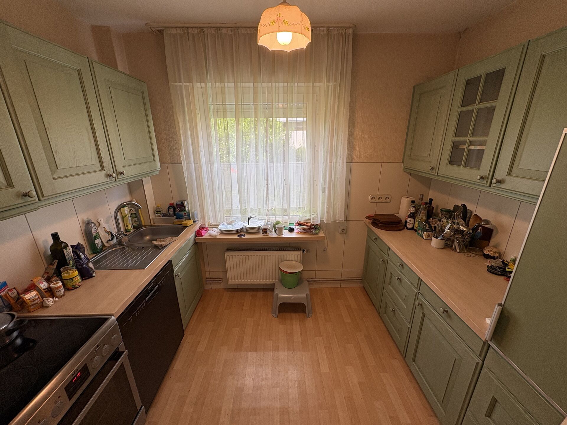 Immobilienangebot - Lage - Alle - Einfamilienhaus mit separater Wohnung in familienfreundlicher Lage in Lage Maßbruch!