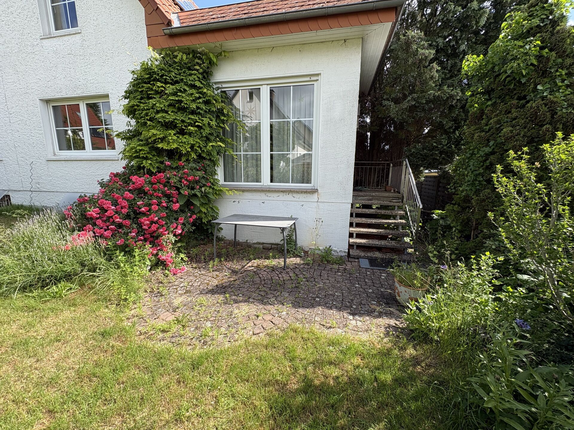 Immobilienangebot - Lage - Alle - Einfamilienhaus mit separater Wohnung in familienfreundlicher Lage in Lage Maßbruch!
