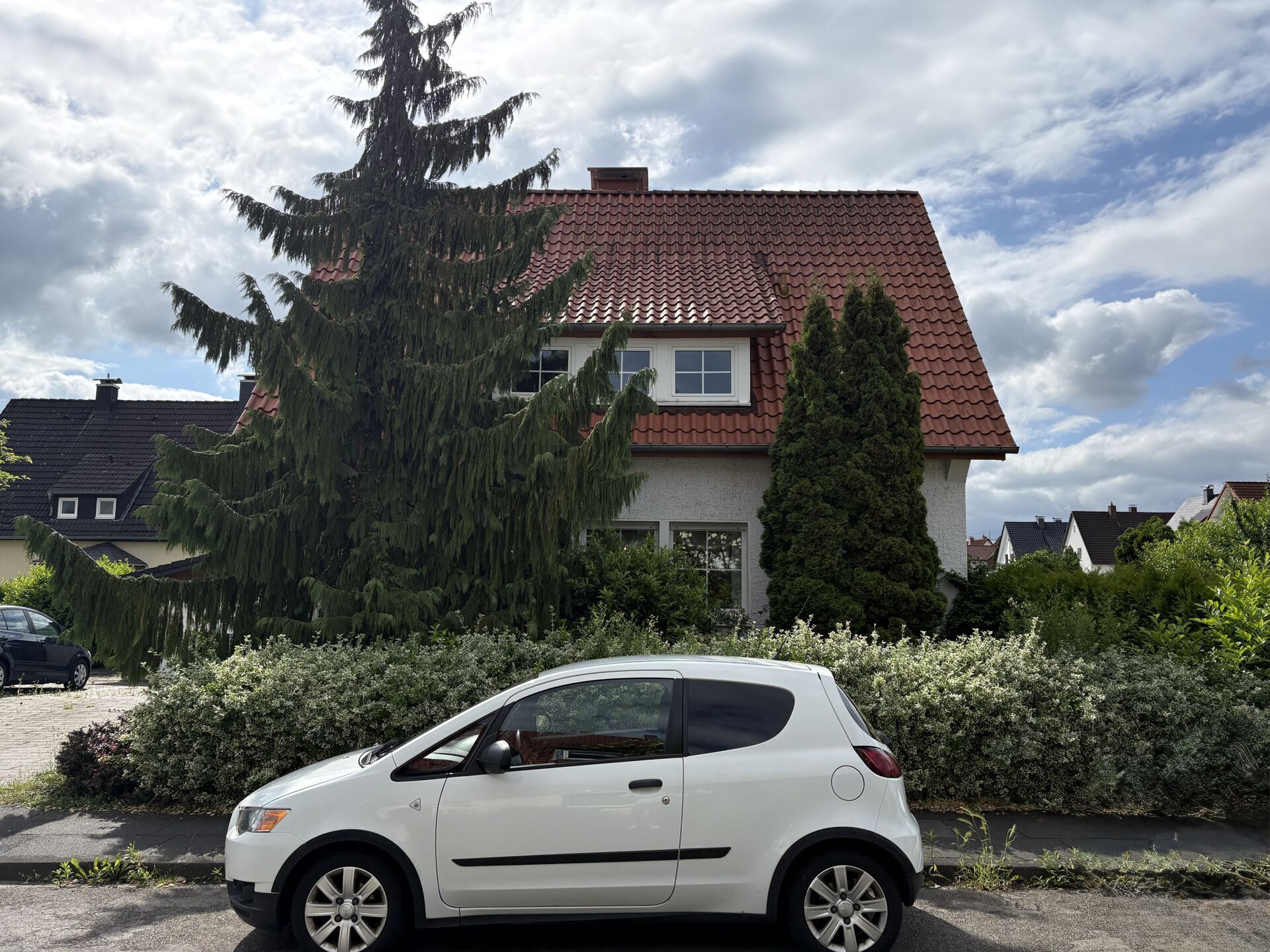 Immobilienangebot - Lage - Alle - Einfamilienhaus mit separater Wohnung in familienfreundlicher Lage in Lage Maßbruch!