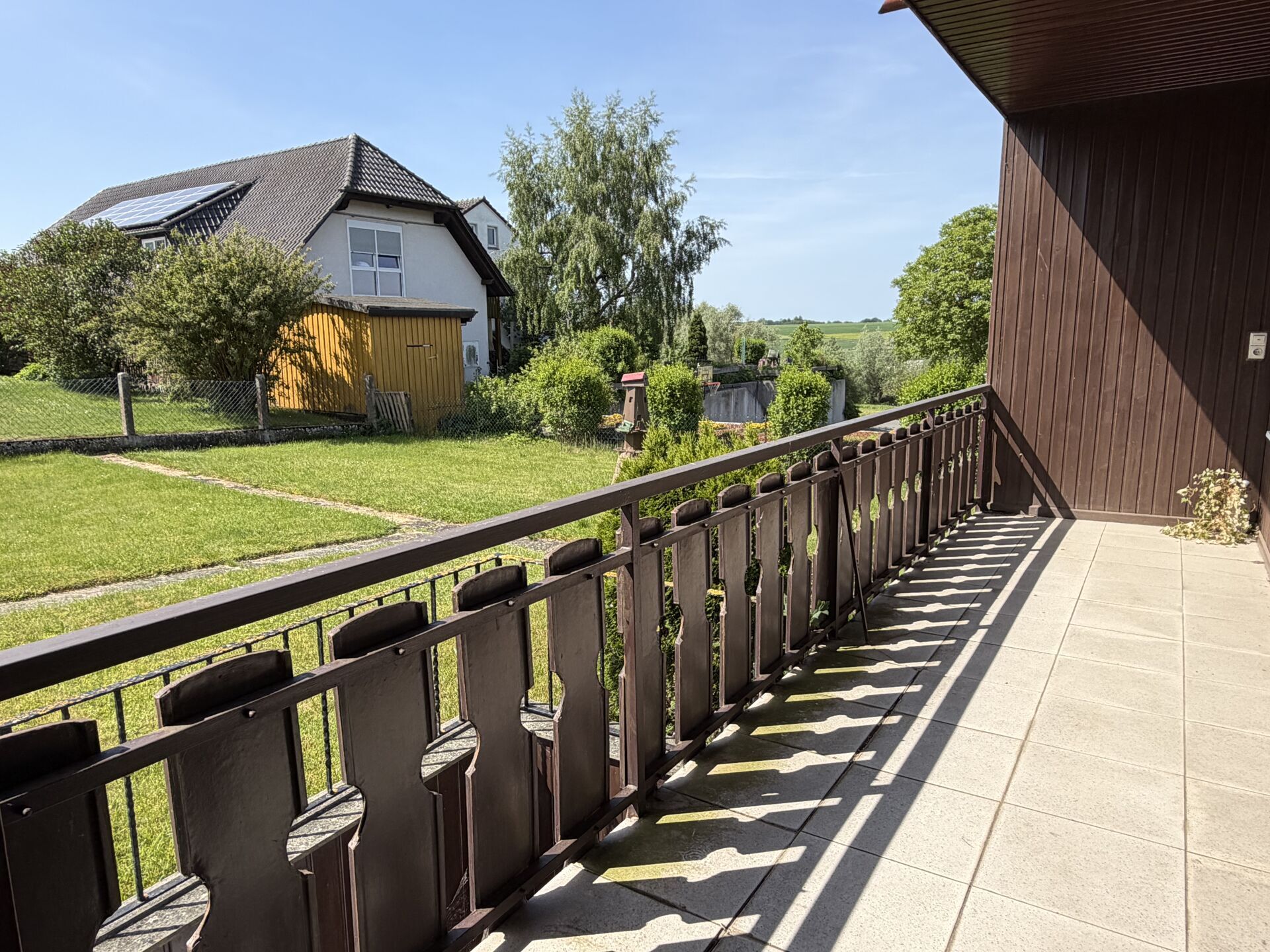 Immobilienangebot - Borgentreich / Bühne - Alle - Einfamilienhaus mit großem Garten und vielseitigen Nutzungsmöglichkeiten in Bühne