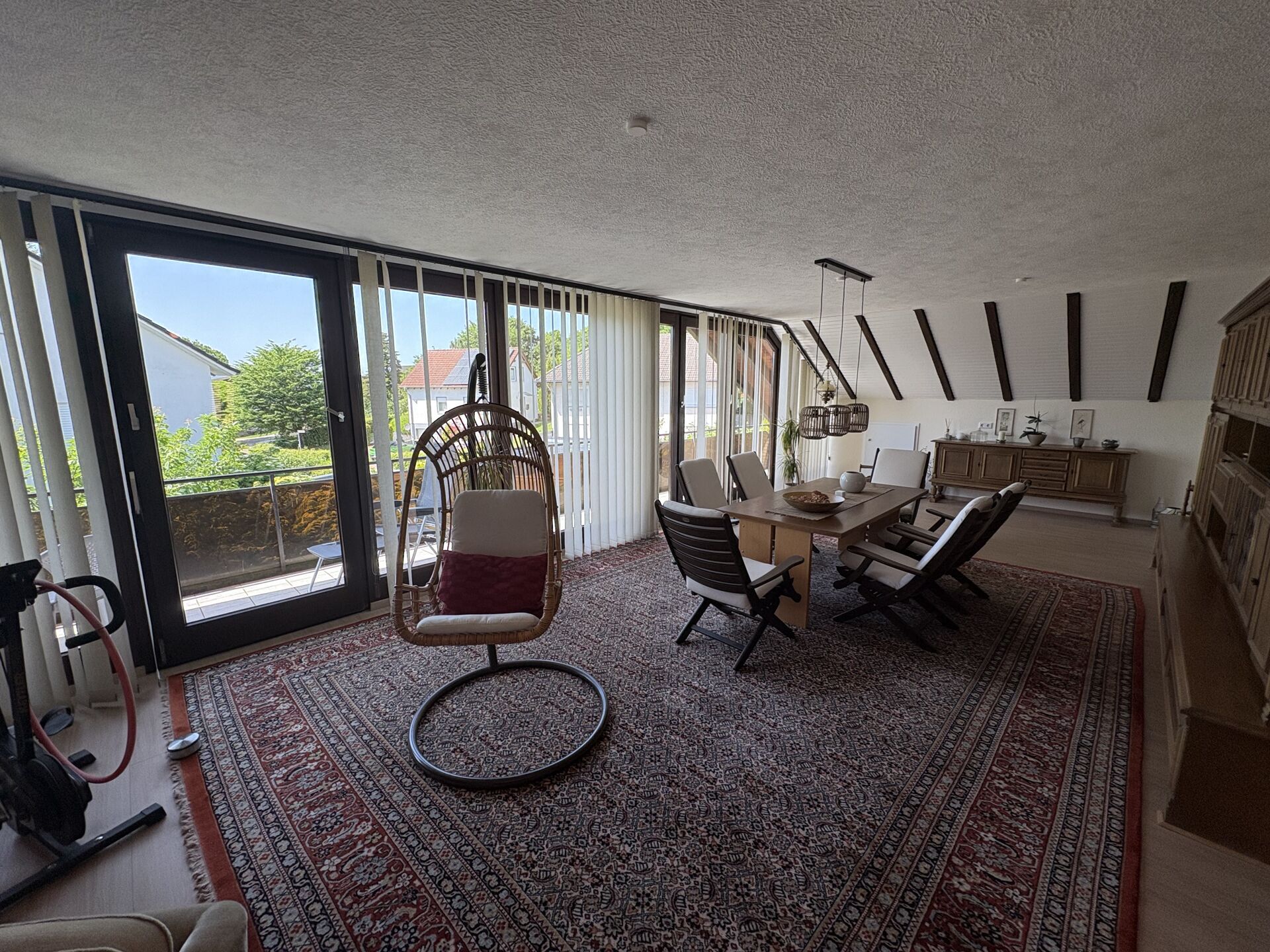 Immobilienangebot - Blomberg / Istrup - Alle - Viel Platz zum Wohnen und Wohlfühlen!