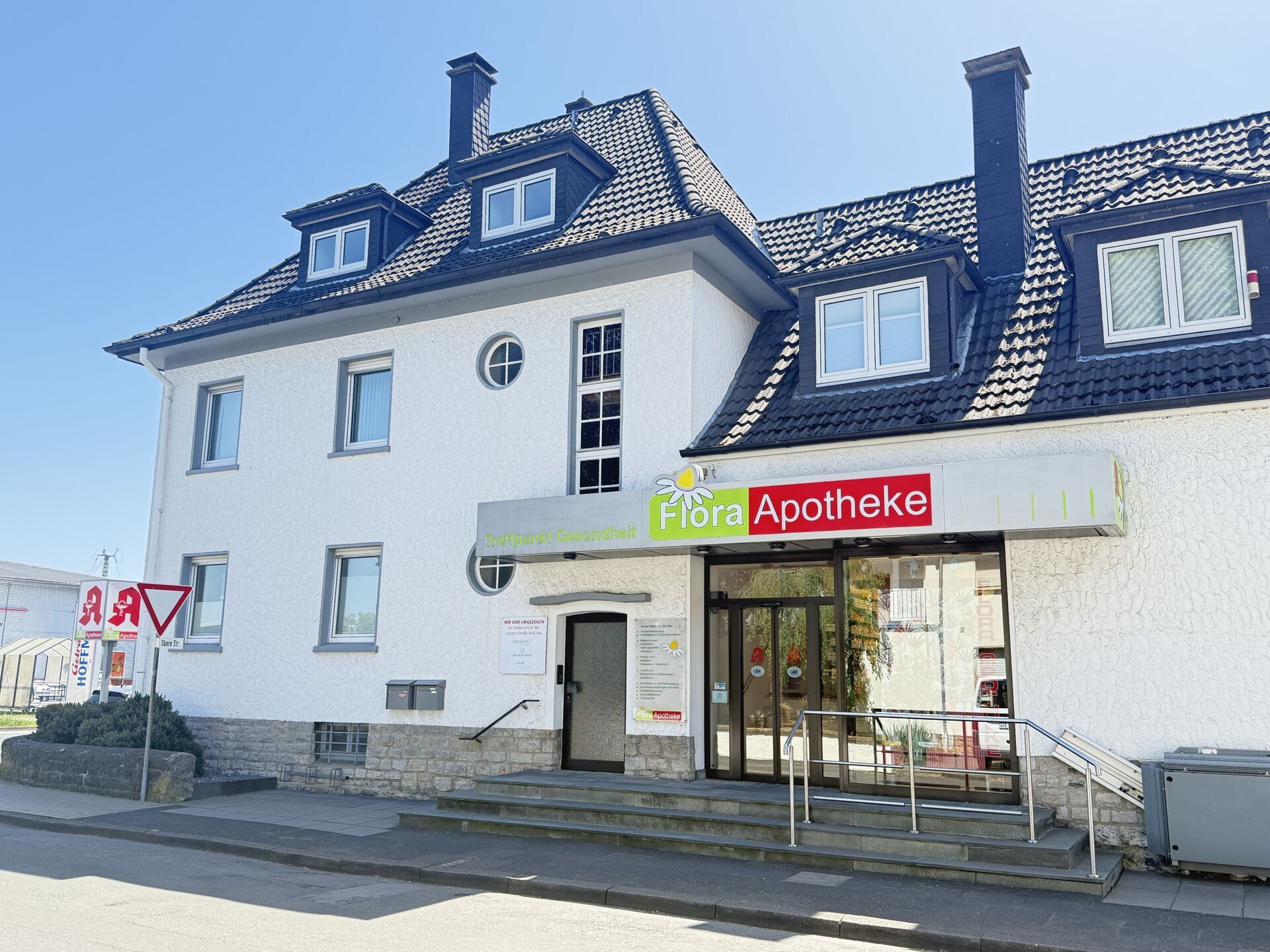 Immobilienangebot - Lage - Gewerbe - Charmante Praxis- und Bürofläche zur Vermietung, ca. 95 m² im Obergeschoss