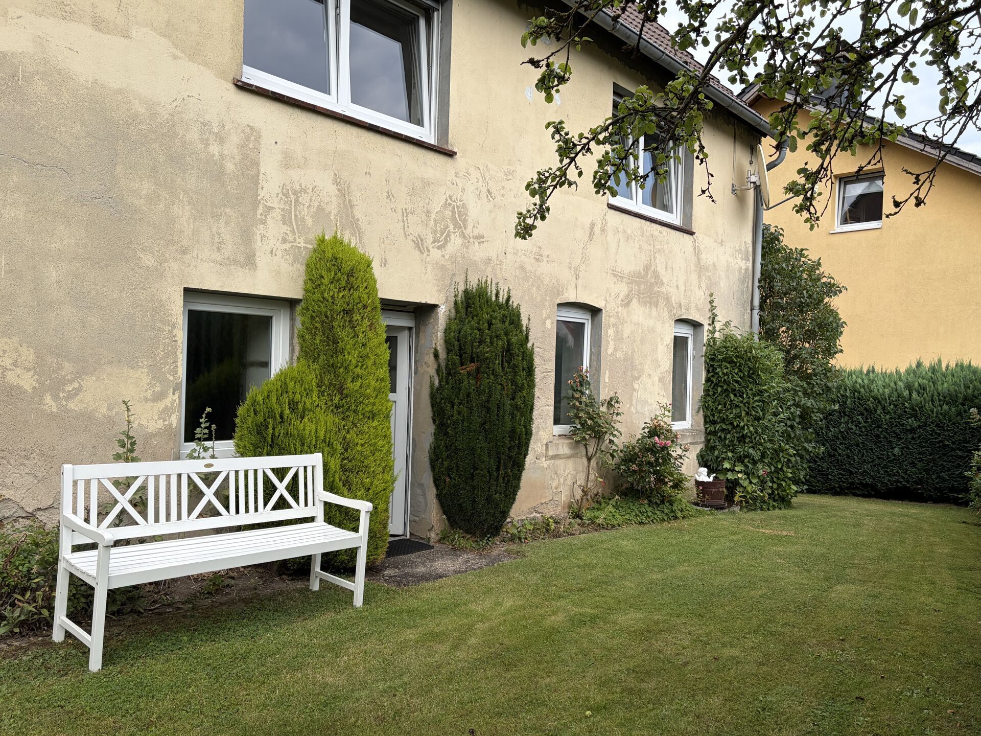 Immobilienangebot - Marsberg / Essentho - Alle - Einfamilienhaus mit Garten und Terrasse im Ortskern von Essentho