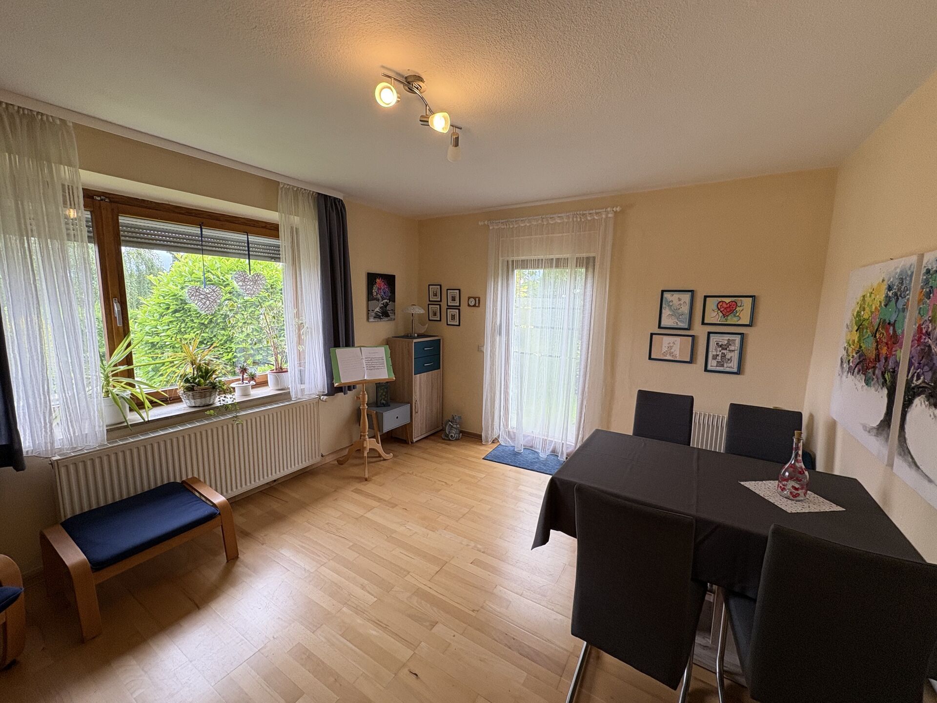 Immobilienangebot - Horn-Bad Meinberg - Alle - Für ein oder zwei Generationen-alles ist möglich!